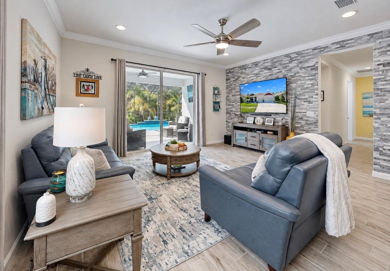 Single Family Residence at 13235 BABY BELLE DR, RIVERVIEW, photo 18 of 41