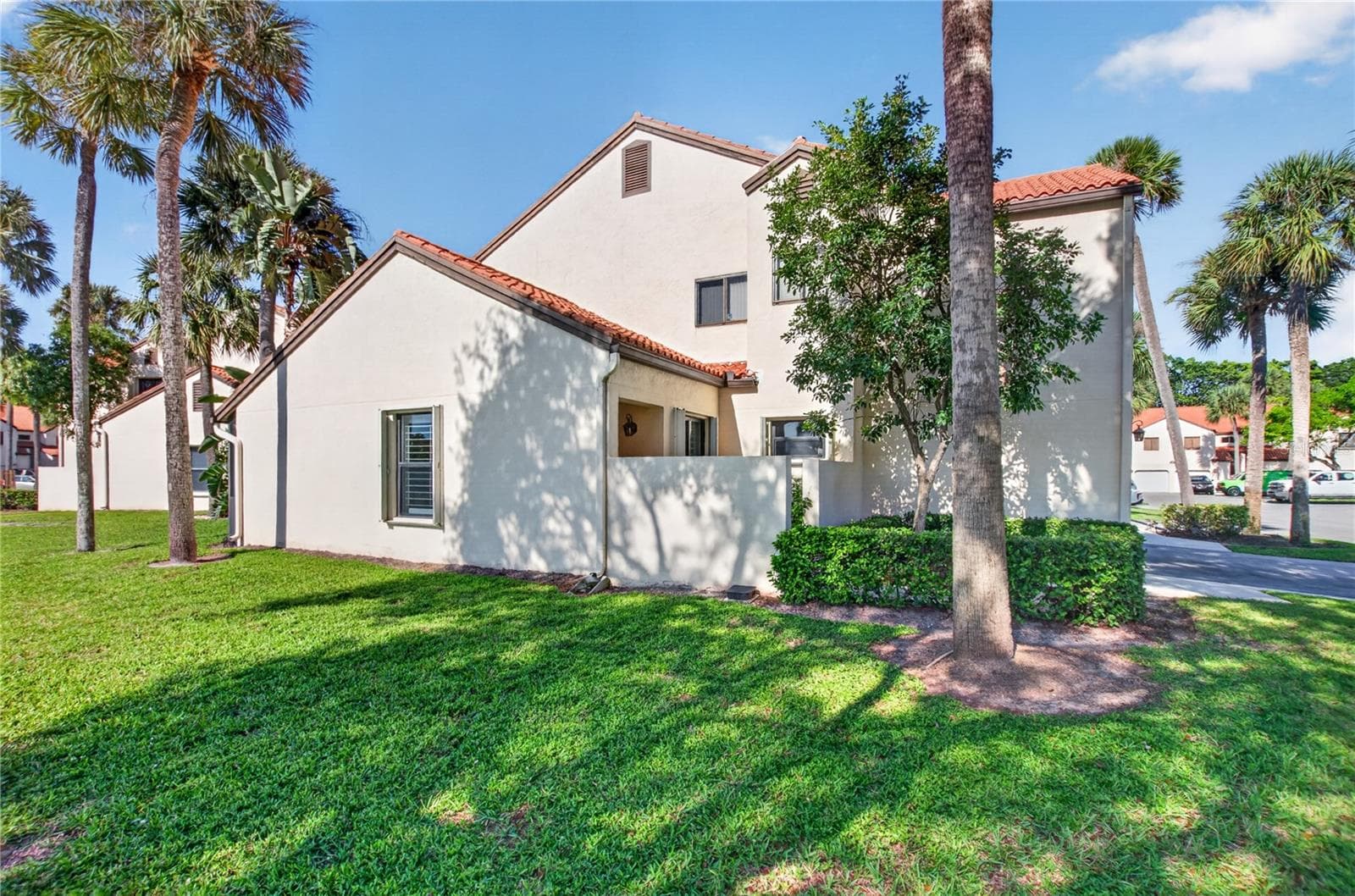 Exterior Side - 10 VIA DE CASAS SUR #101, BOYNTON BEACH