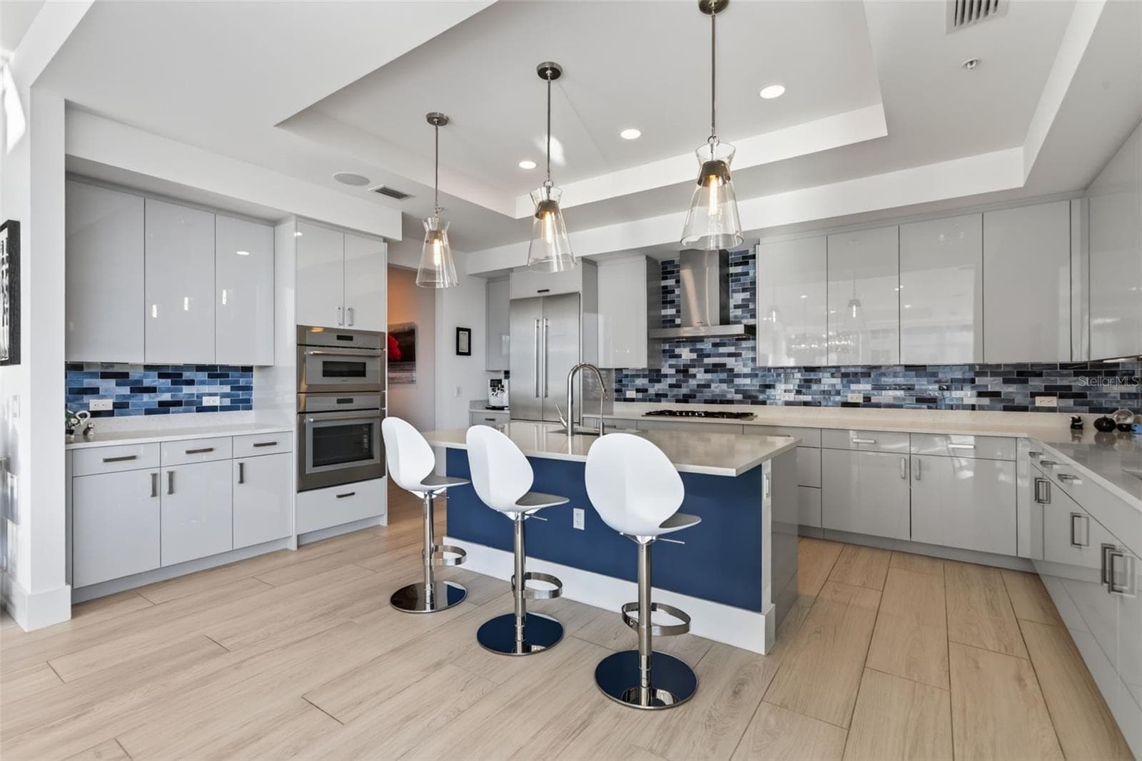 Gourmet Kitchen - 540 N TAMIAMI TRL #1604, SARASOTA