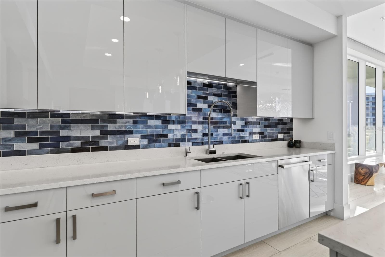 Condominium at 540 N TAMIAMI TRL #1604, SARASOTA, photo 58 of 157