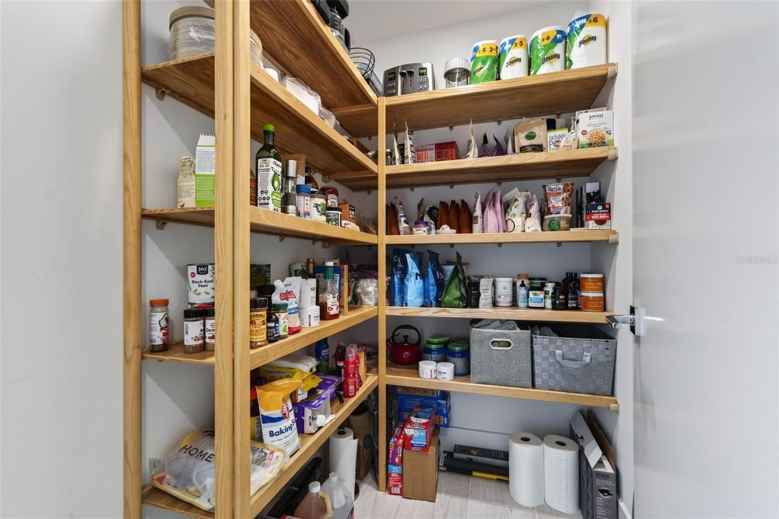 Kitchen- Walk-In Pantry - 540 N TAMIAMI TRL #1604, SARASOTA