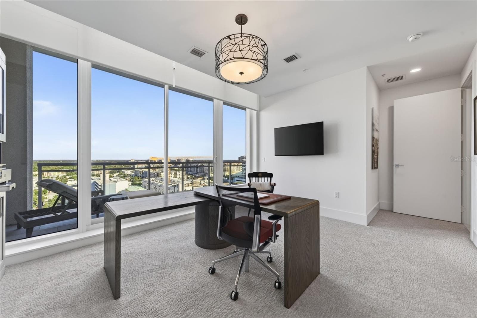 Guest Ensuite 2. Bedroom/Home Office/Den - 540 N TAMIAMI TRL #1604, SARASOTA