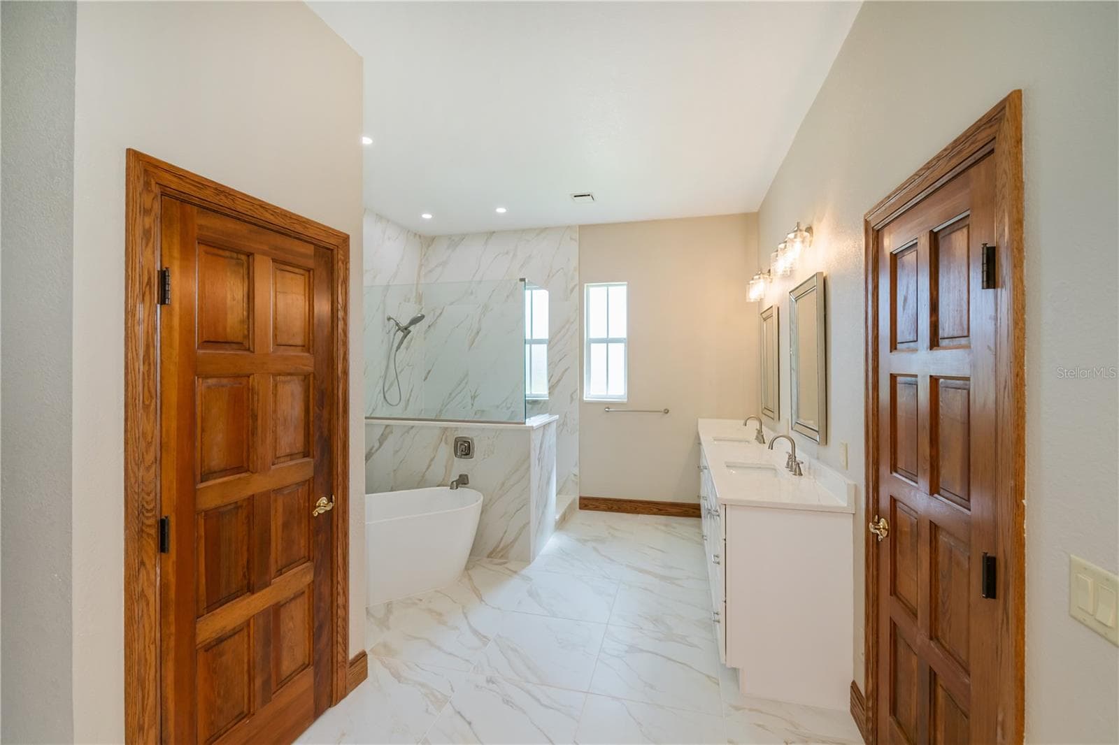 Single Family Residence at 5019 BAL HARBOR BLVD, PUNTA GORDA, photo 29 of 67