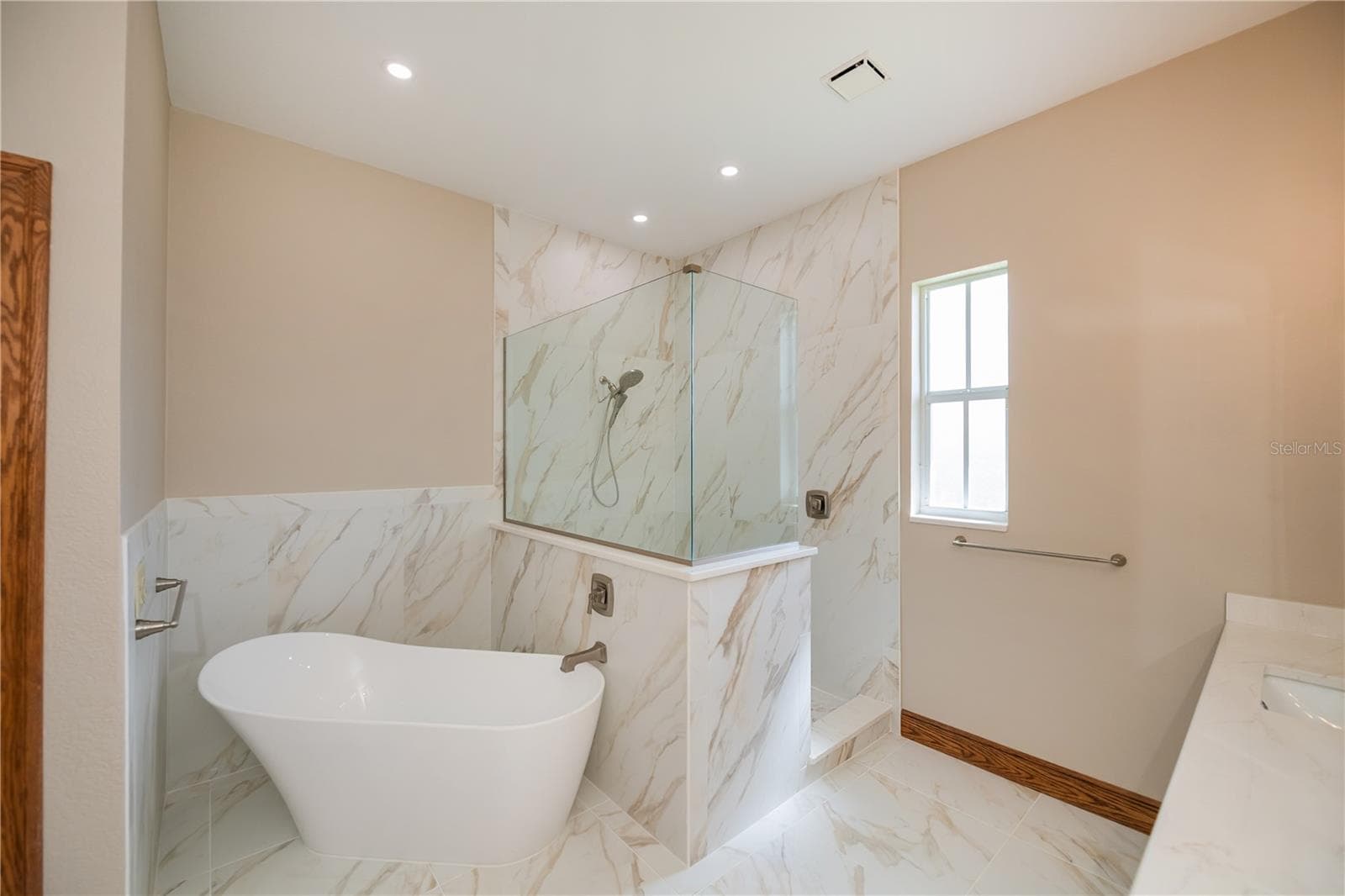 Single Family Residence at 5019 BAL HARBOR BLVD, PUNTA GORDA, photo 31 of 67