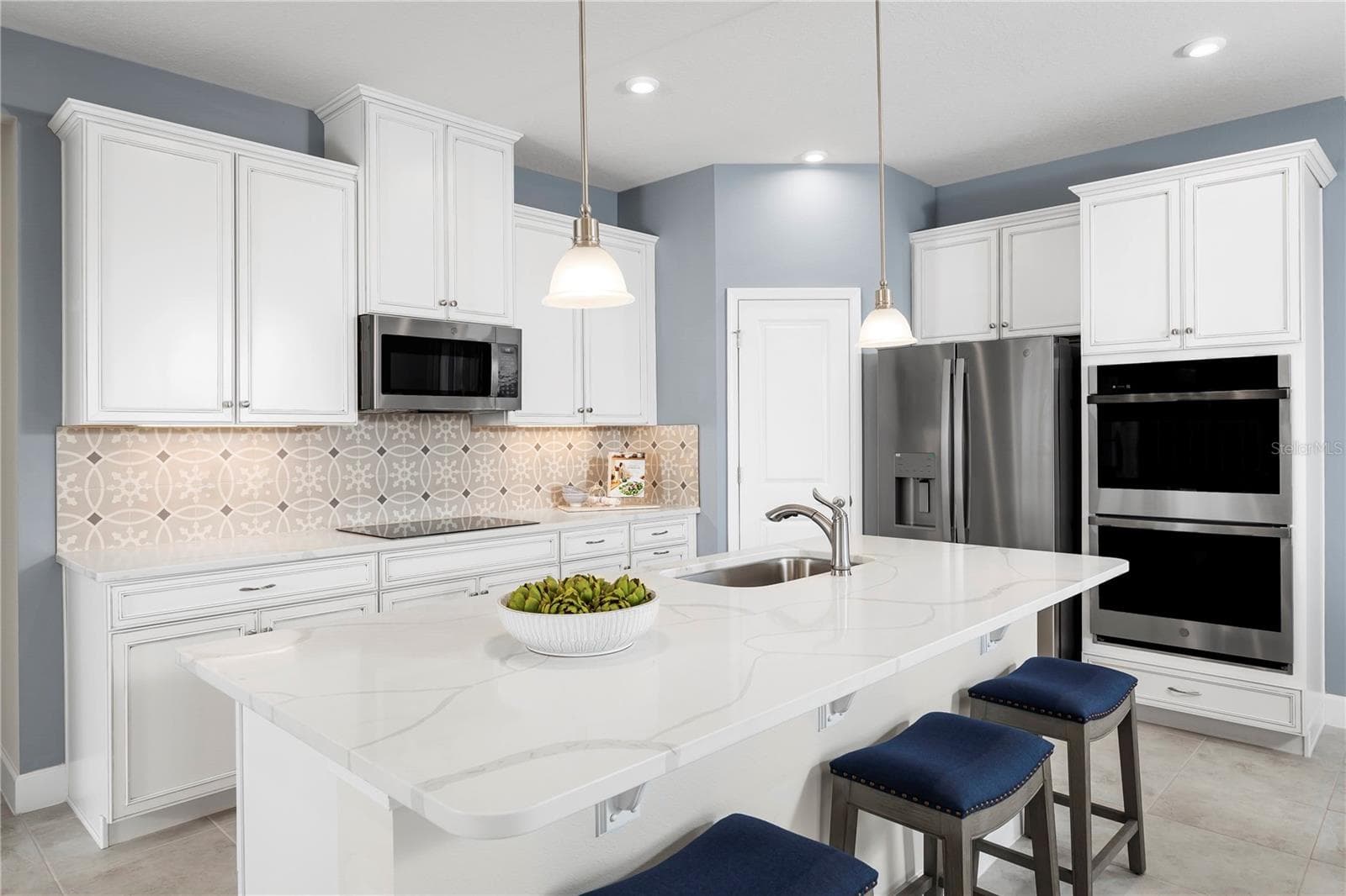 Single Family Residence at 2486 WHITE LADYFISH RD, WIMAUMA, photo 10 of 23