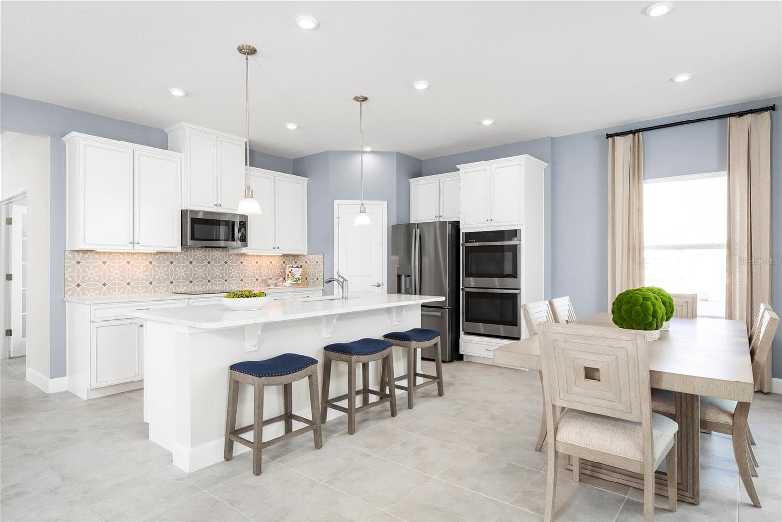 Single Family Residence at 2486 WHITE LADYFISH RD, WIMAUMA, photo 11 of 23