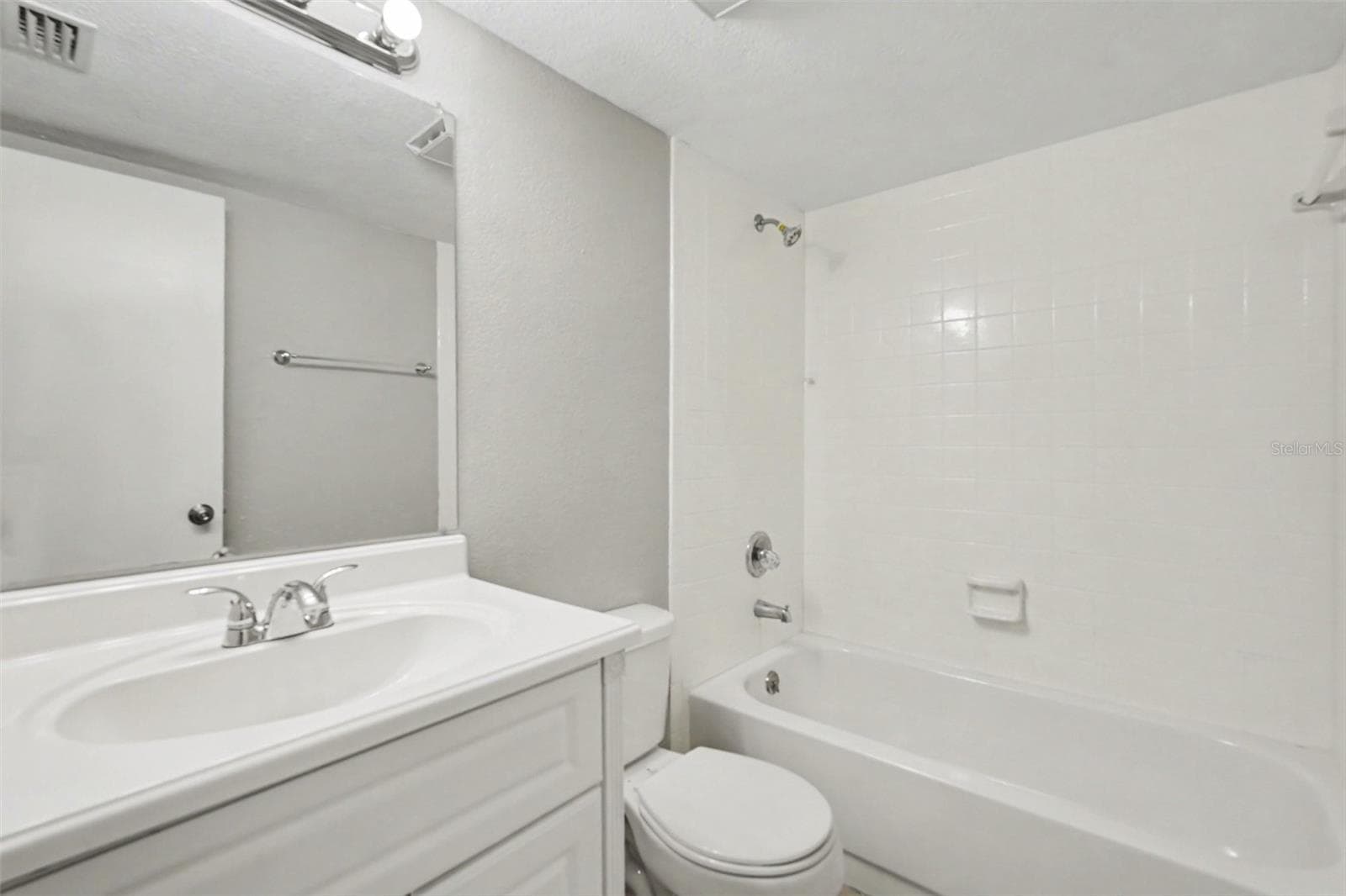 Single Family Residence at 5202 GARNER PL, SEFFNER, photo 14 of 17
