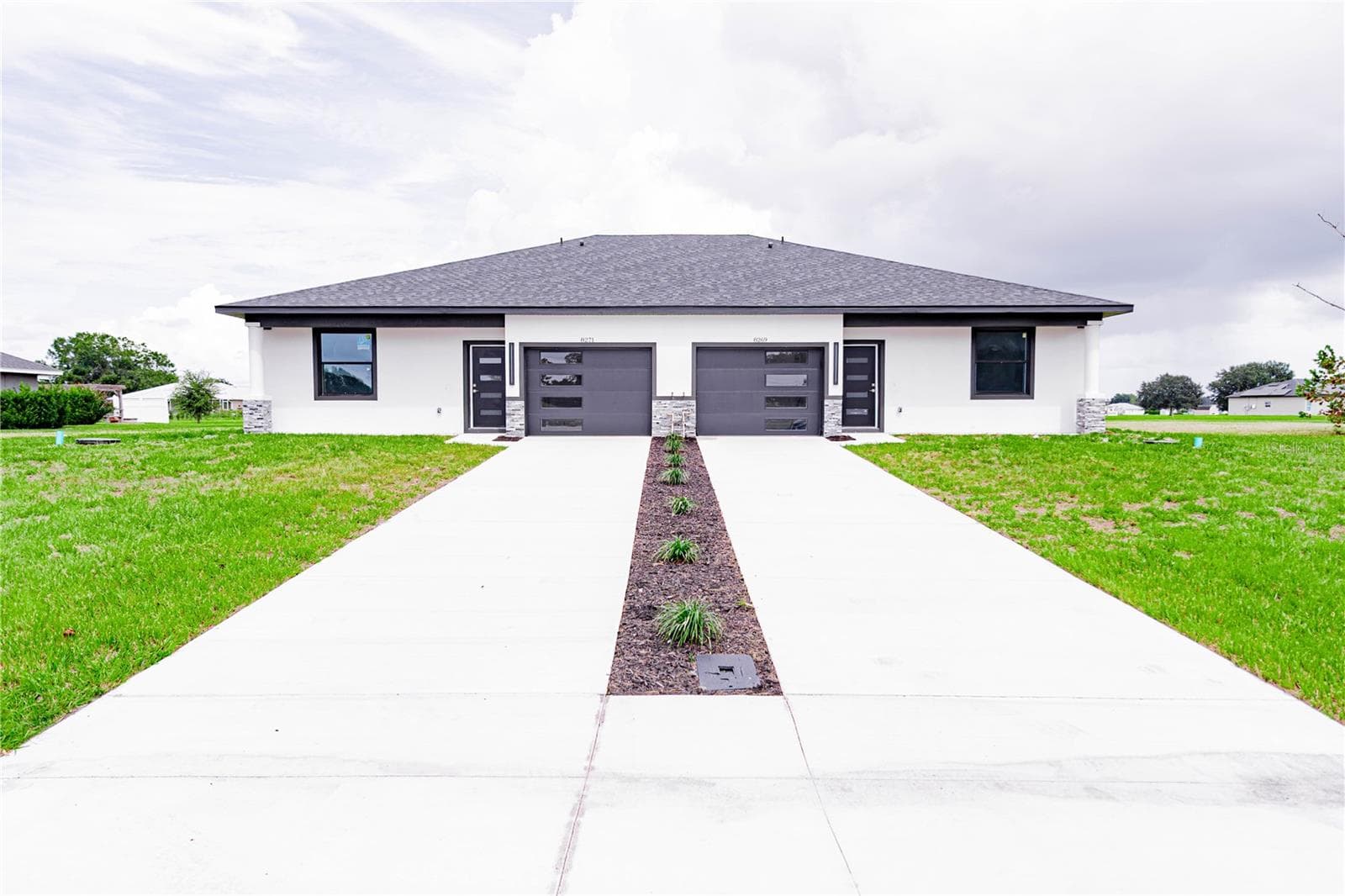 Duplex at 8269 - 8271 COZUMEL LN, SEBRING, photo 8 of 63