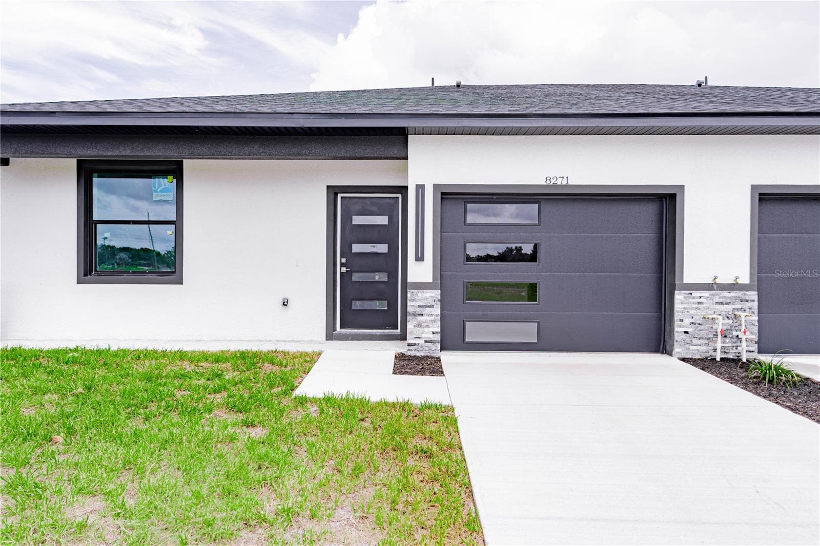 Duplex at 8269 - 8271 COZUMEL LN, SEBRING, photo 12 of 63