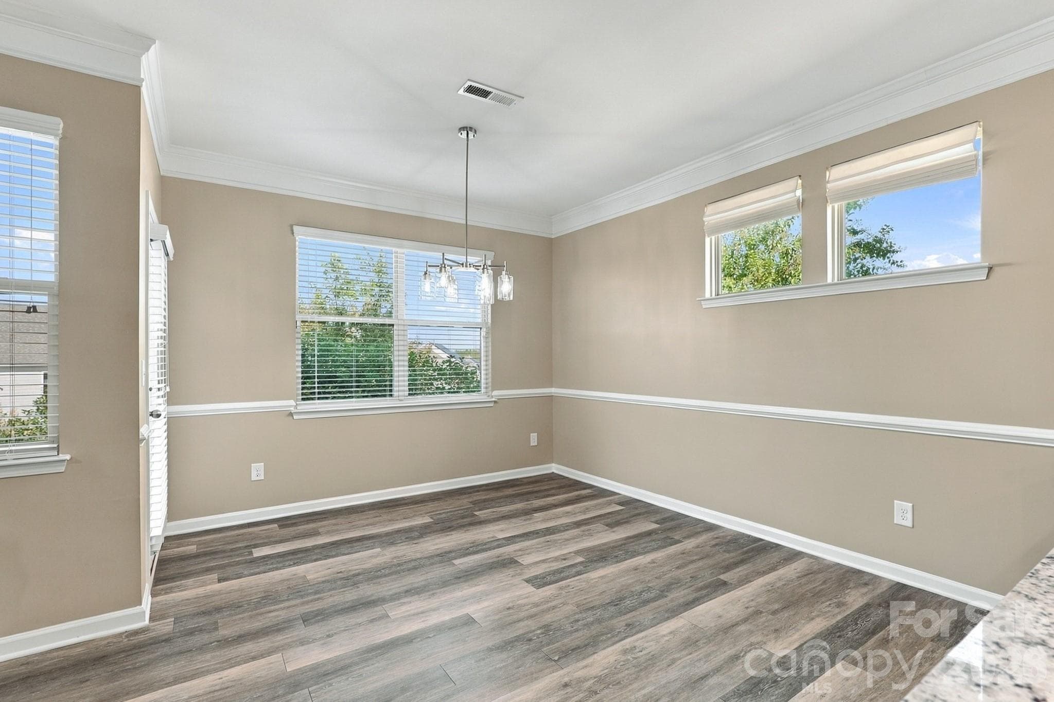 Single Family Residence at 2020 Pinyon Lane, Lancaster, photo 22 of 55