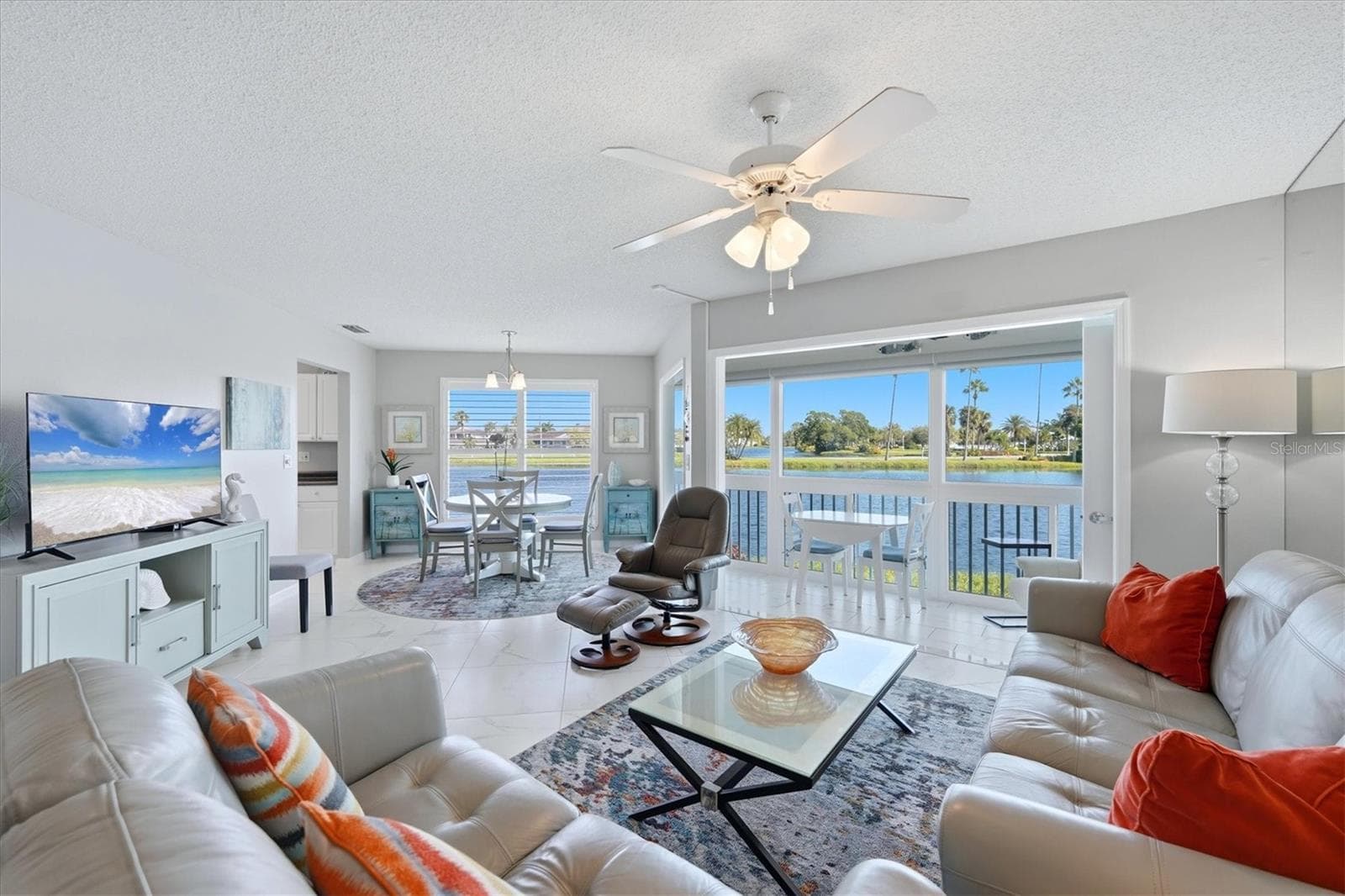 Condominium at 877 AUDUBON DR, BRADENTON, photo 11 of 36