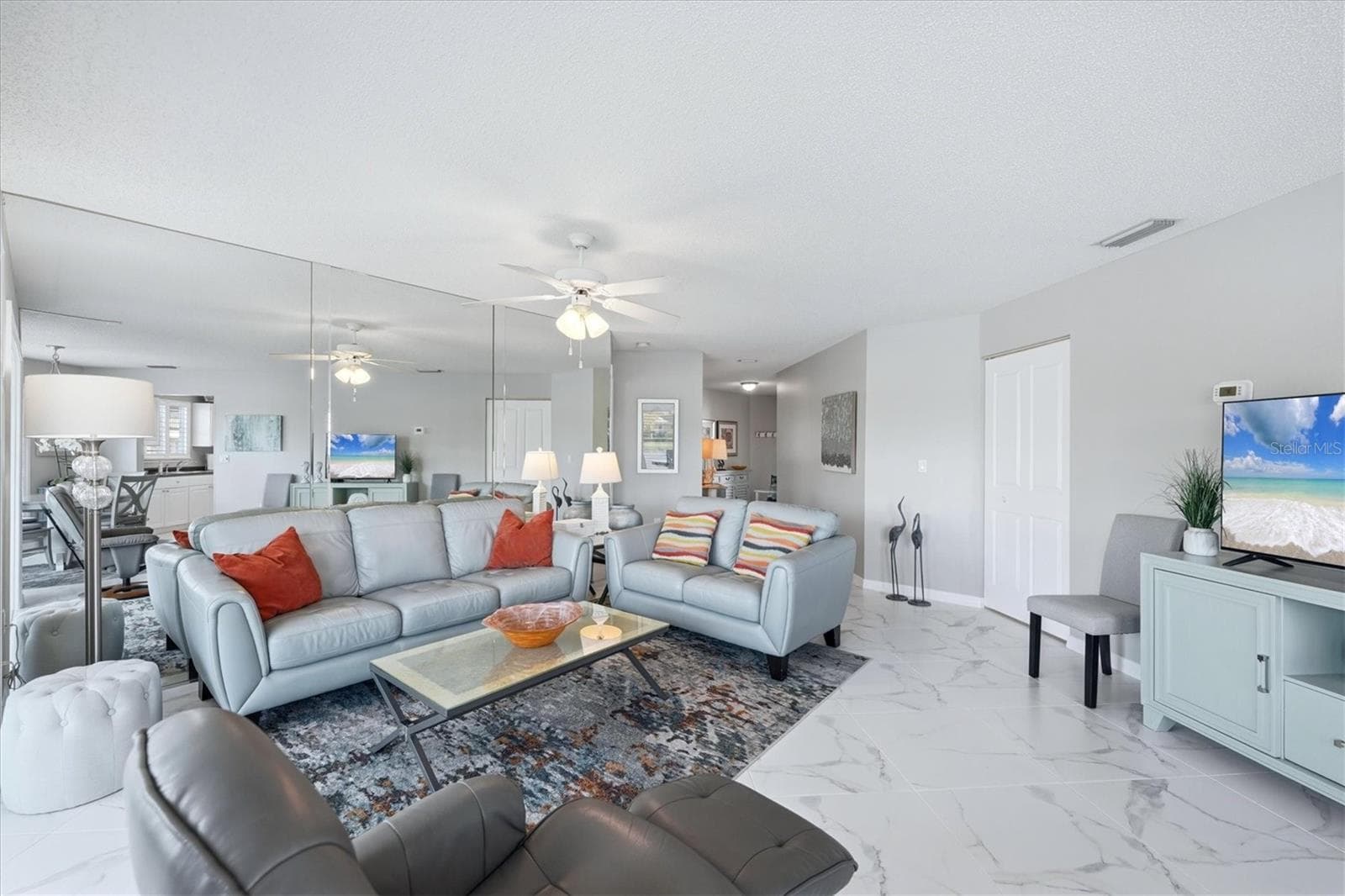 Condominium at 877 AUDUBON DR, BRADENTON, photo 12 of 36