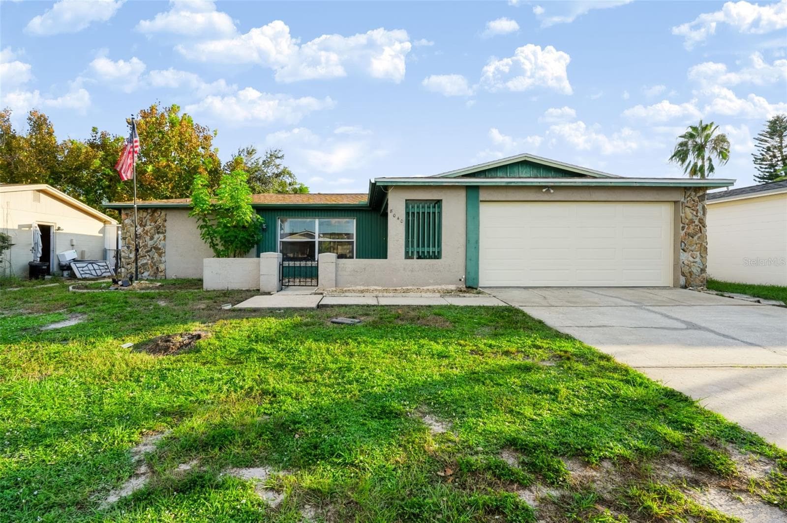 Single Family Residence at 8040 SAYBROOK DR, PORT RICHEY, photo 3 of 34