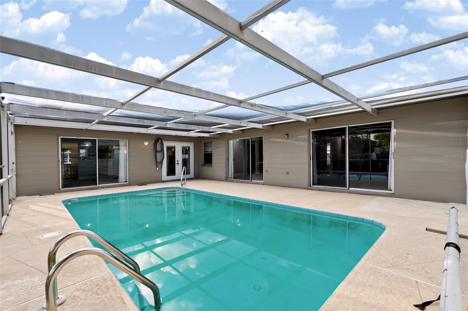 Single Family Residence at 8040 SAYBROOK DR, PORT RICHEY, photo 4 of 34