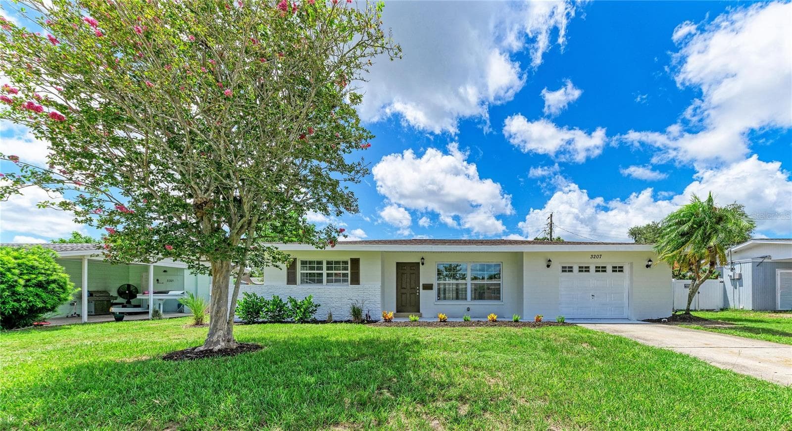 3207 19TH AVE W