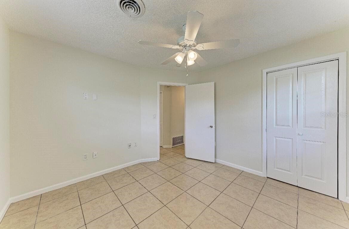 Single Family Residence at 3207 19TH AVE W, BRADENTON, photo 9 of 16