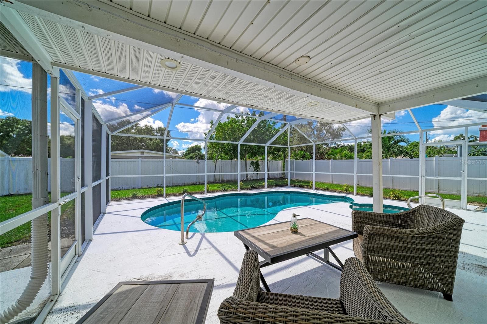 Single Family Residence at 3207 19TH AVE W, BRADENTON, photo 15 of 16