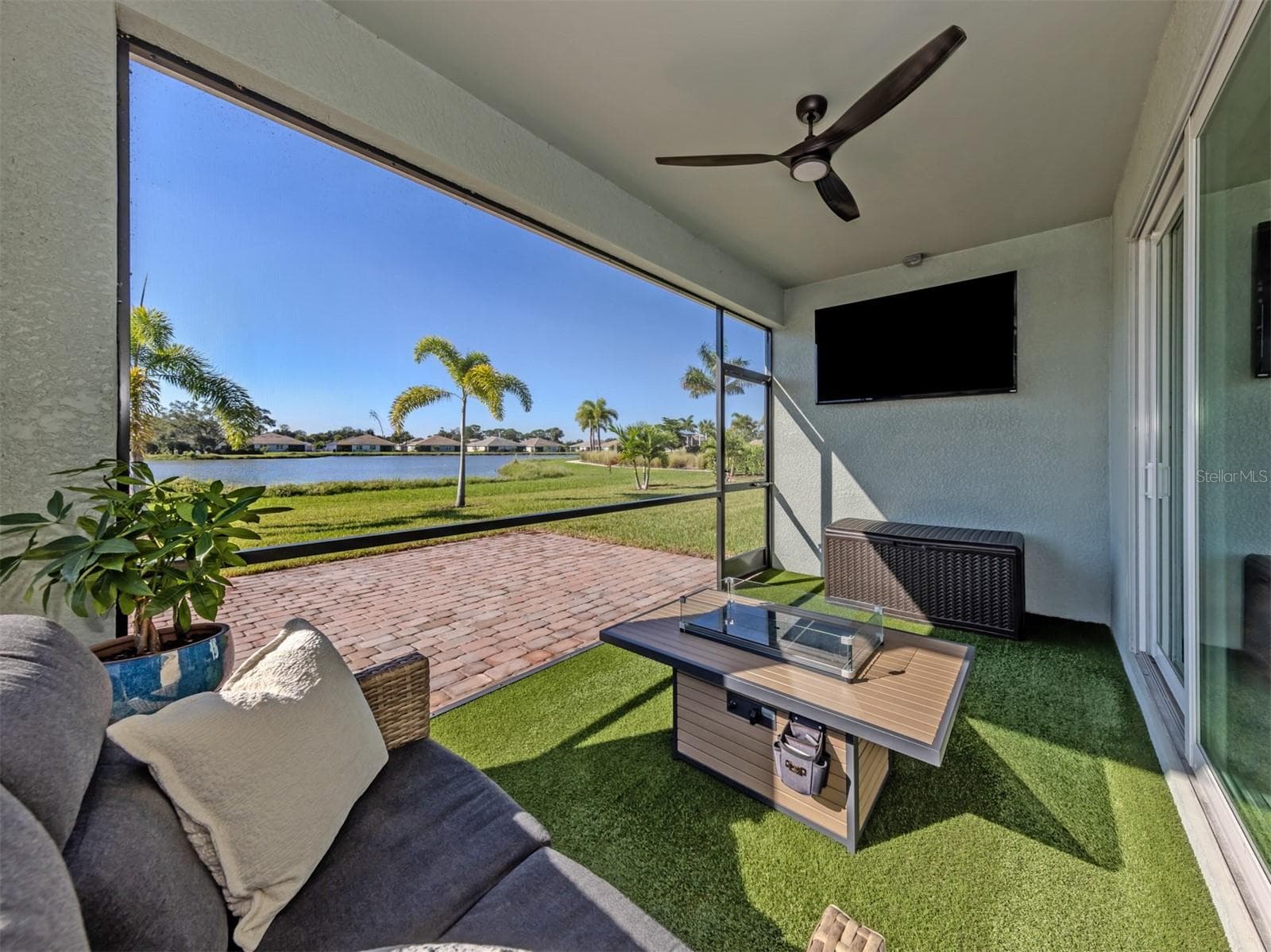 Villa at 785 IBIZA LOOP, VENICE, photo 18 of 36