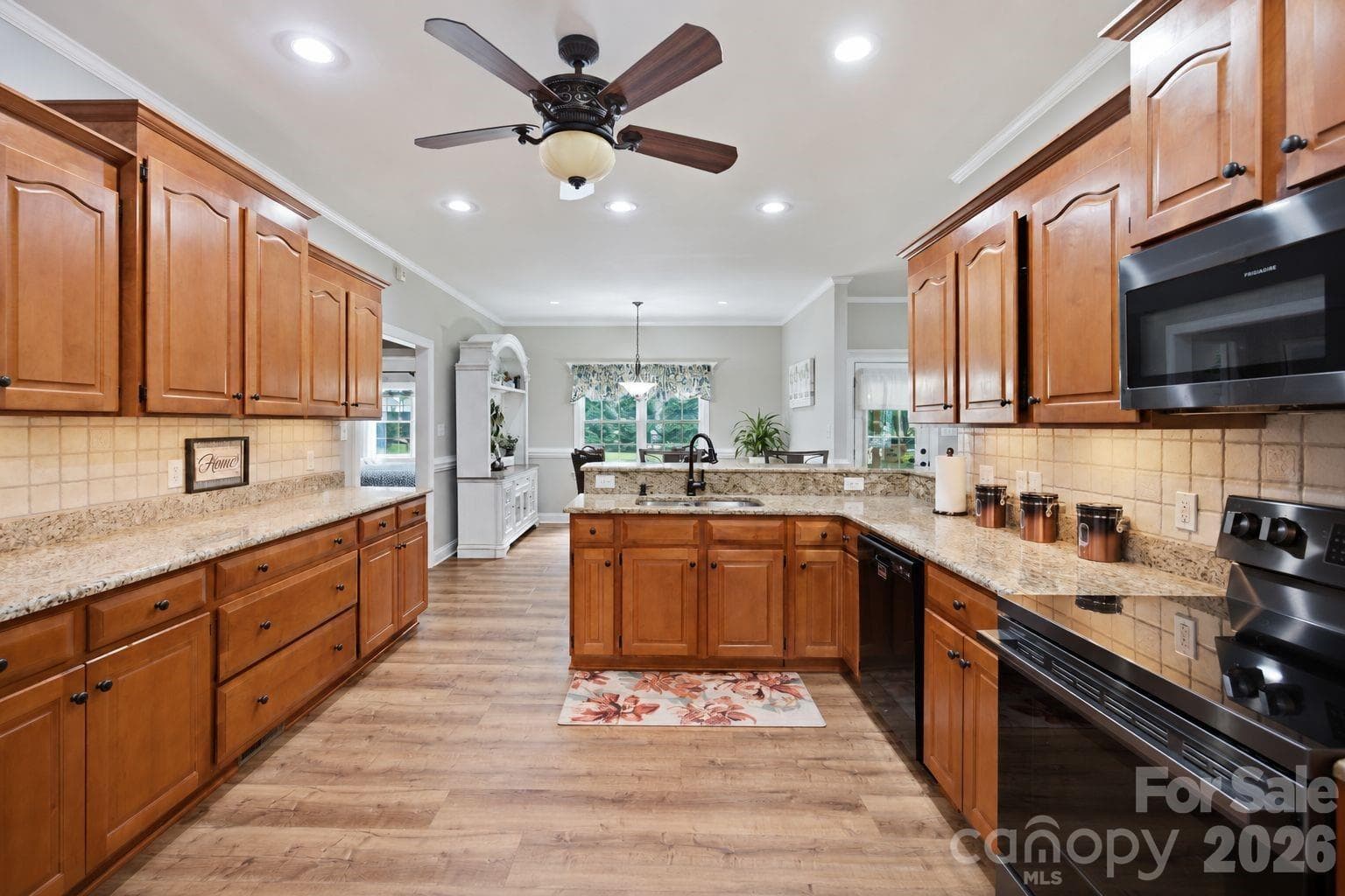 Single Family Residence at 150 Saddlewood Lane, Statesville, photo 11 of 36