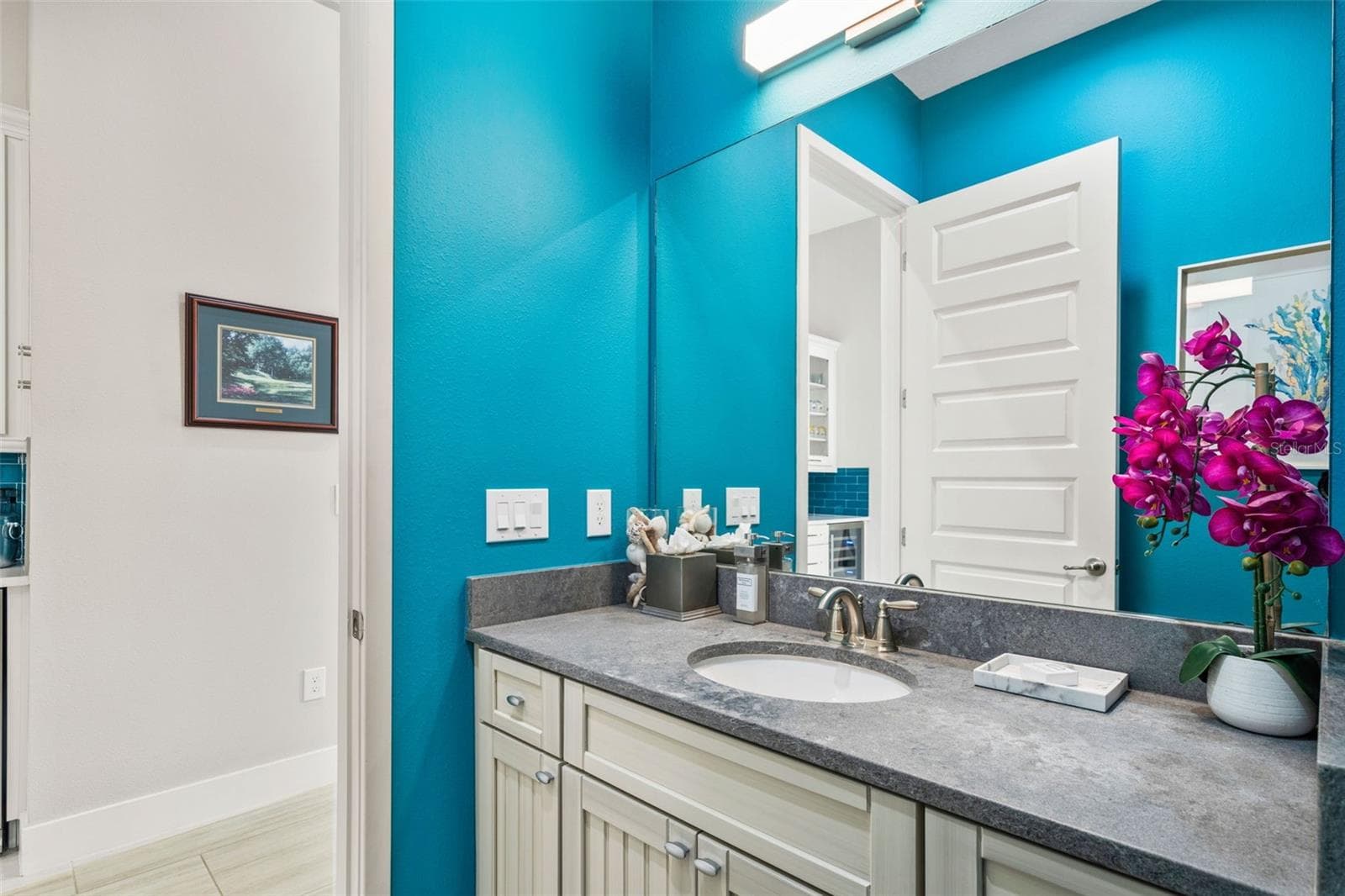 1st floor half bathroom - 997 JACK NICKLAUS CT, REUNION