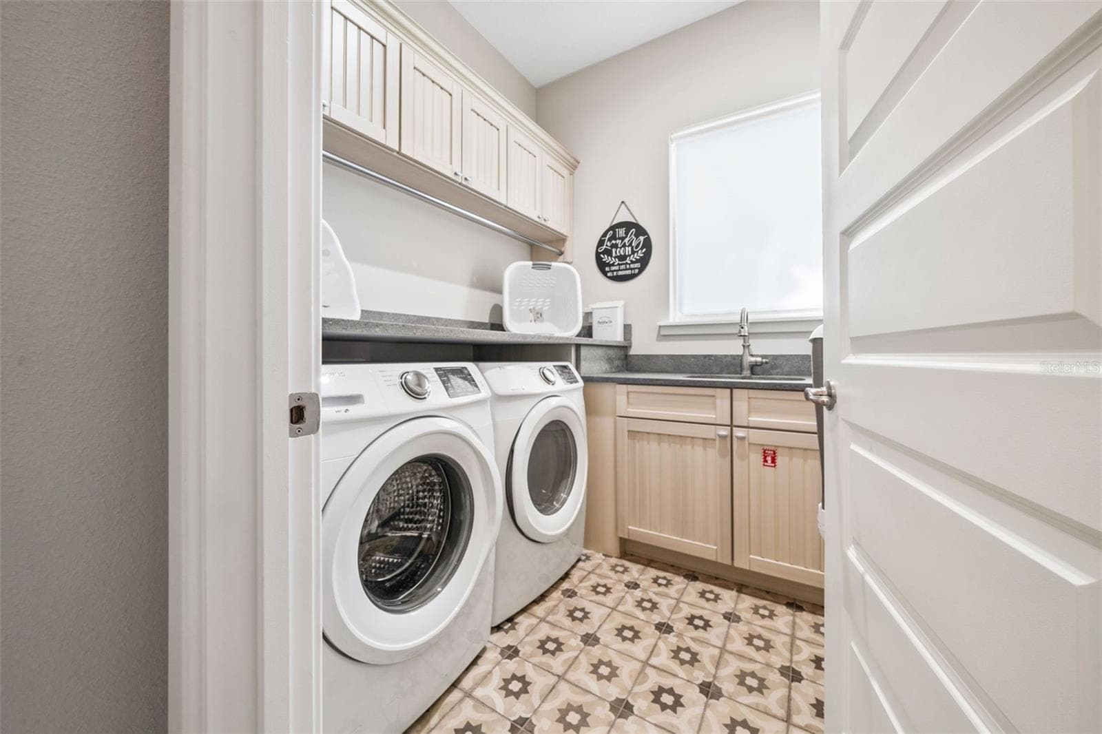 1st floor laundry - 997 JACK NICKLAUS CT, REUNION