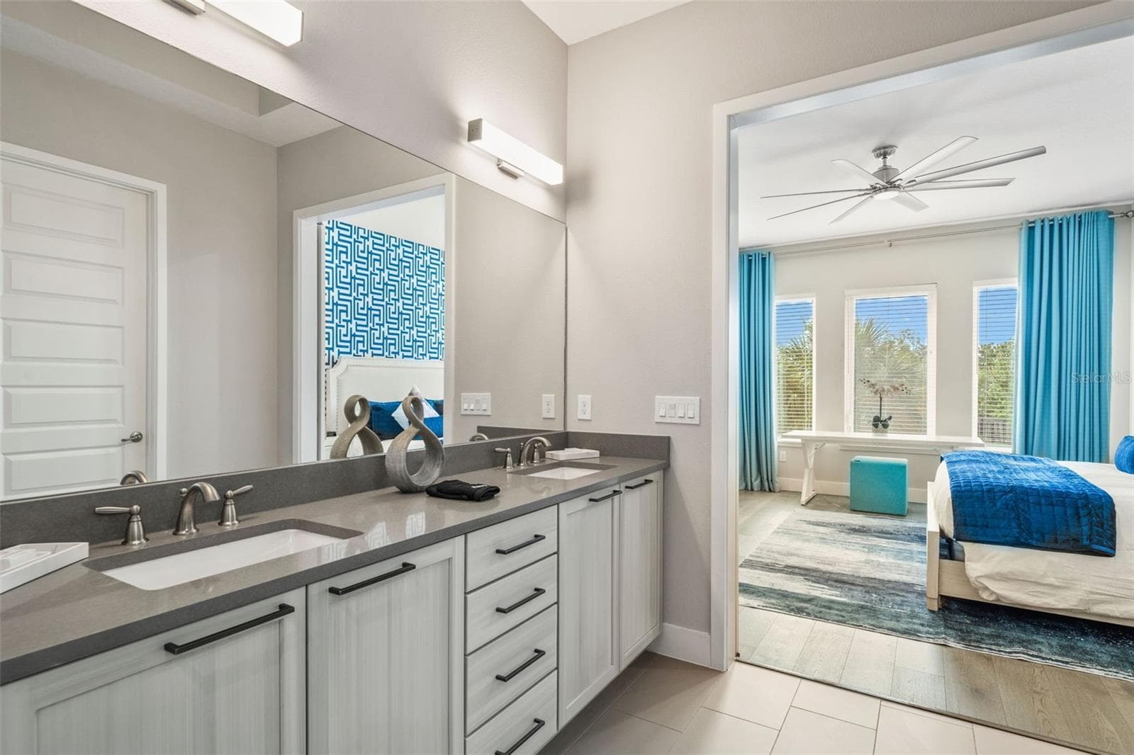 2nd floor primary bathroom - 997 JACK NICKLAUS CT, REUNION