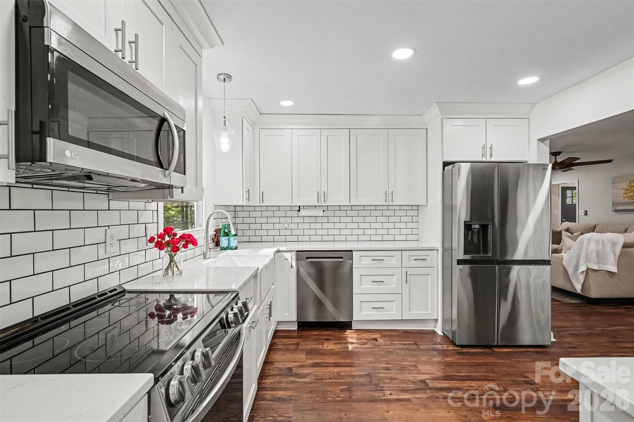 Single Family Residence at 11538 Gelding Drive, Charlotte, photo 13 of 40
