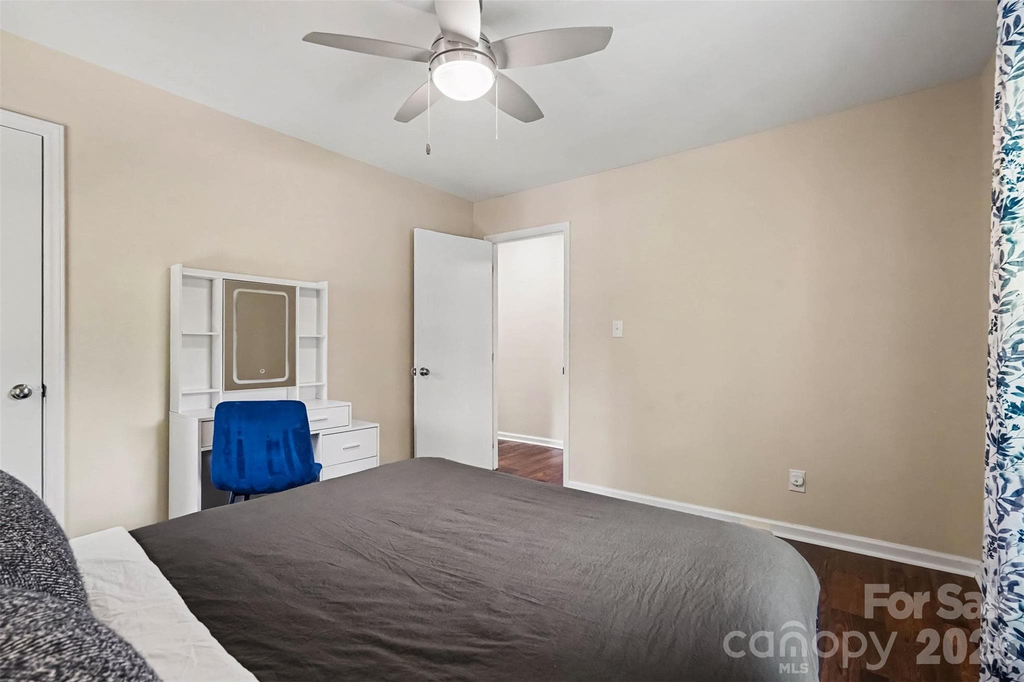 Single Family Residence at 11538 Gelding Drive, Charlotte, photo 21 of 40