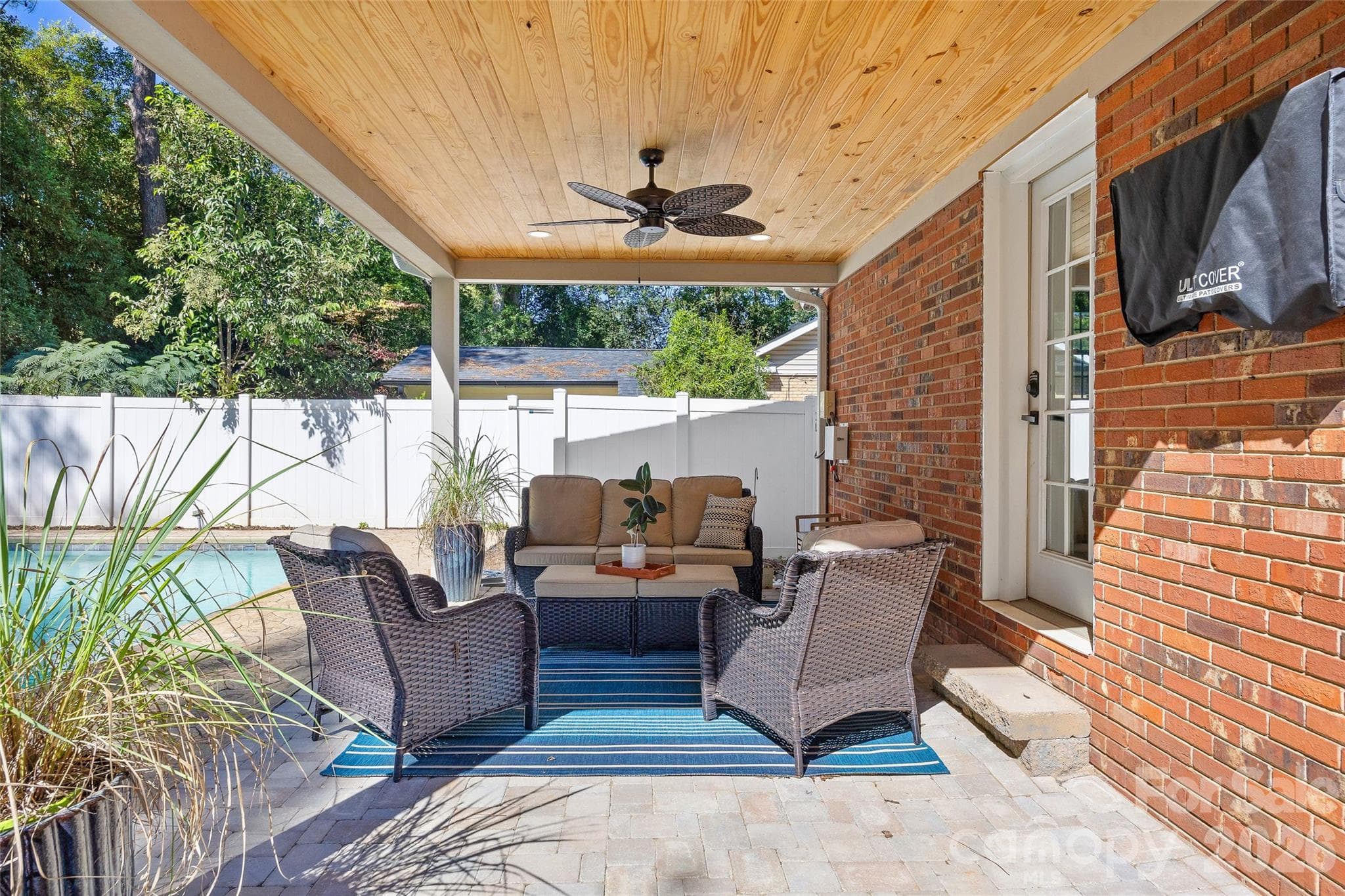 Single Family Residence at 5908 Brookhaven Road, Charlotte, photo 29 of 45
