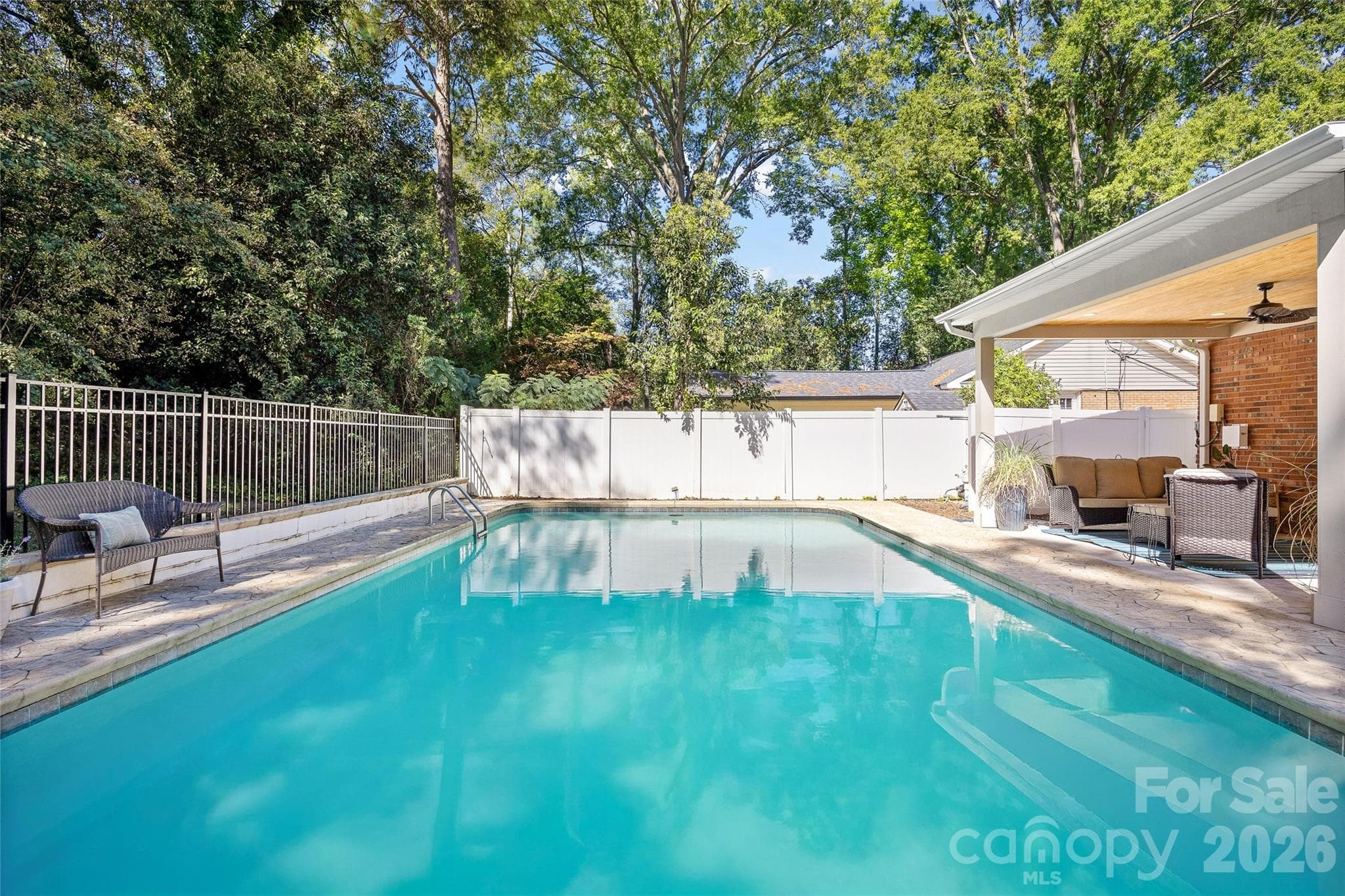 Single Family Residence at 5908 Brookhaven Road, Charlotte, photo 37 of 45