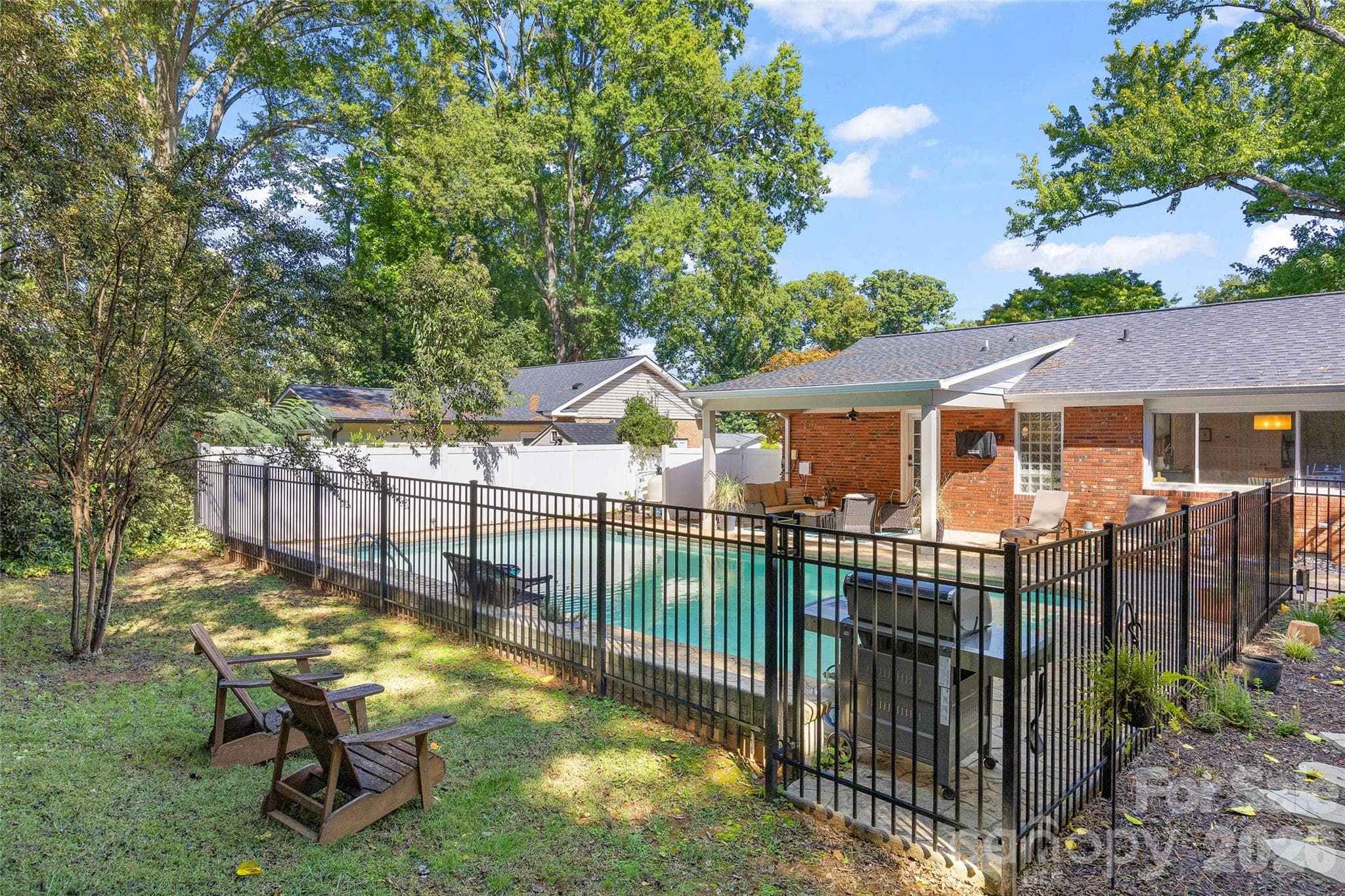 Single Family Residence at 5908 Brookhaven Road, Charlotte, photo 41 of 45