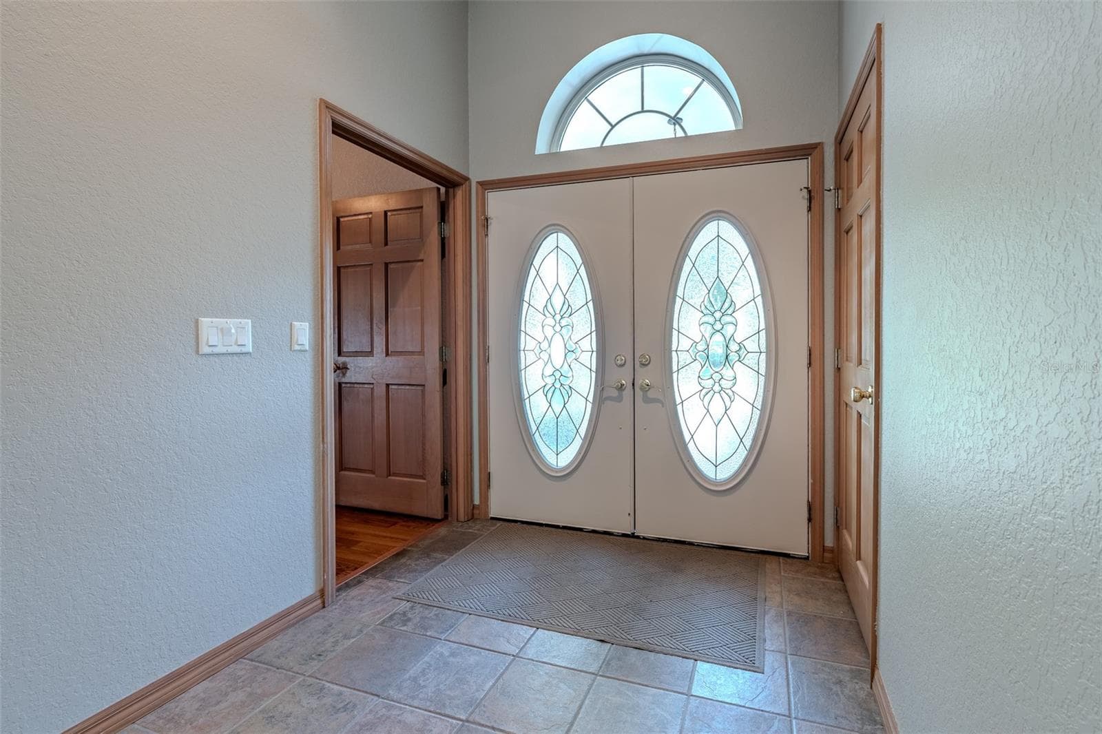 Single Family Residence at 808 SE 36TH LN, OCALA, photo 10 of 117