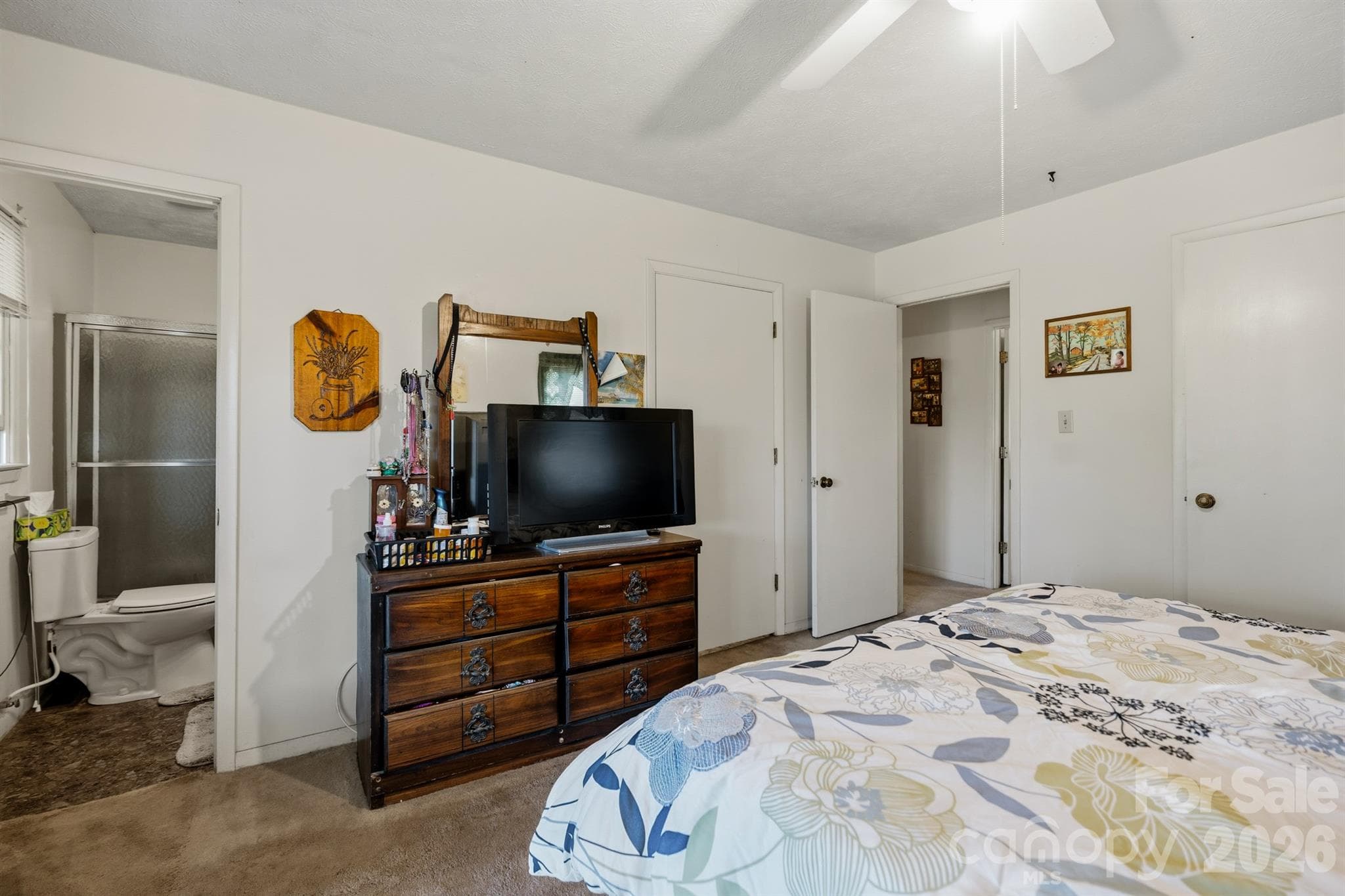 Master Bedroom - 1598 Marks Creek Church Road, Laurel Hill
