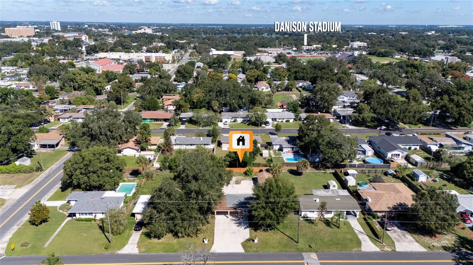 Single Family Residence at 417 AVENUE G SE, WINTER HAVEN, photo 5 of 42