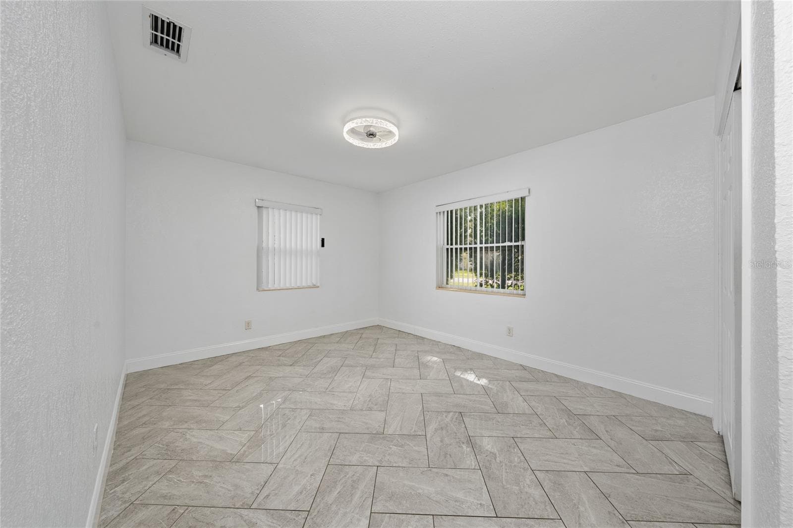 Single Family Residence at 417 AVENUE G SE, WINTER HAVEN, photo 23 of 42