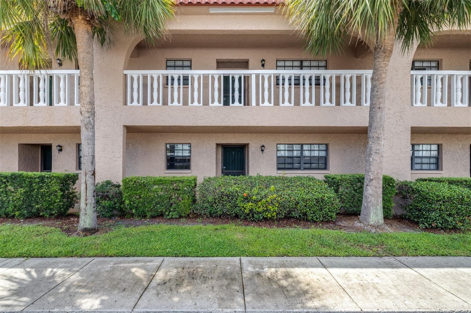 First floor unit - 1750 BELLEAIR FOREST DR #A8, BELLEAIR