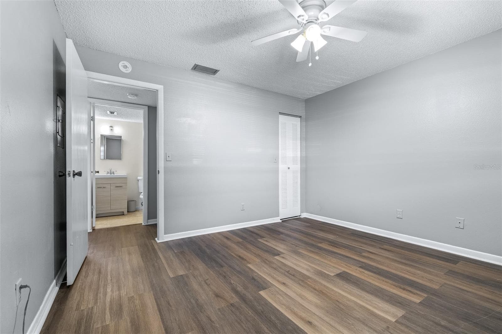 Condominium at 1750 BELLEAIR FOREST DR #A8, BELLEAIR, photo 24 of 42