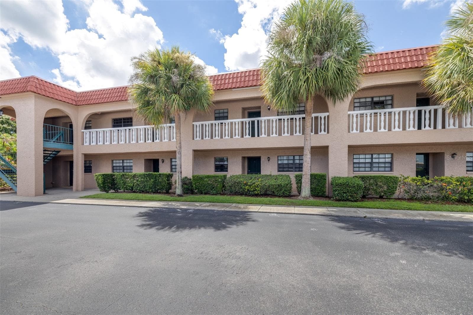 Condominium at 1750 BELLEAIR FOREST DR #A8, BELLEAIR, photo 33 of 42