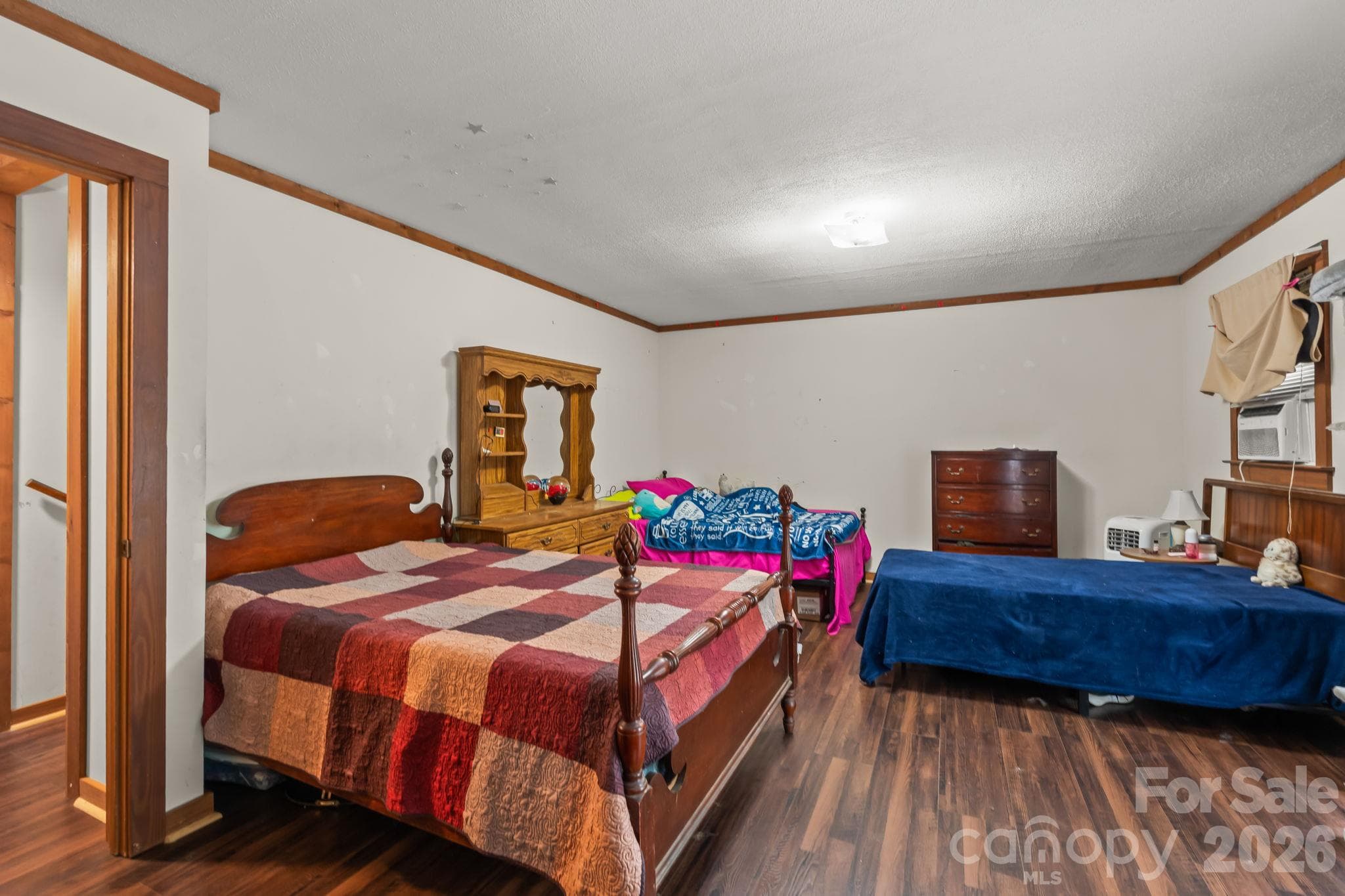 Single Family Residence at 505 Tipperary Lane, Denton, photo 22 of 42