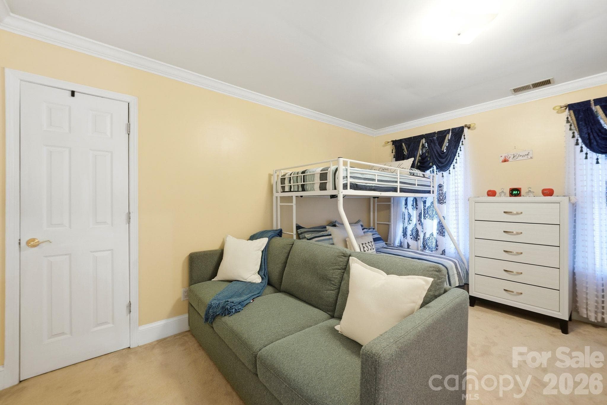 Single Family Residence at 1121 Hillshire Meadow Drive, Matthews, photo 26 of 47
