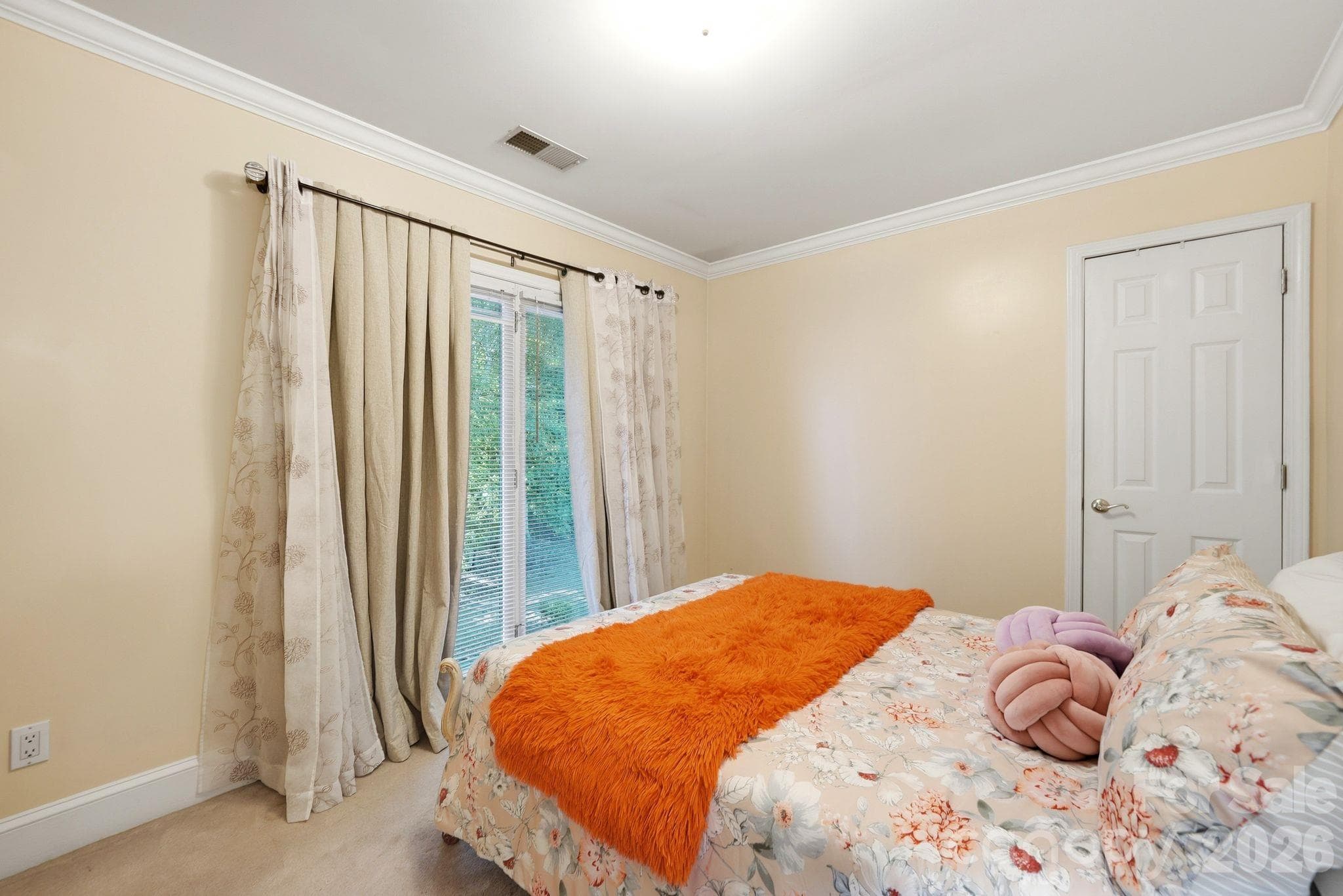 Single Family Residence at 1121 Hillshire Meadow Drive, Matthews, photo 27 of 47