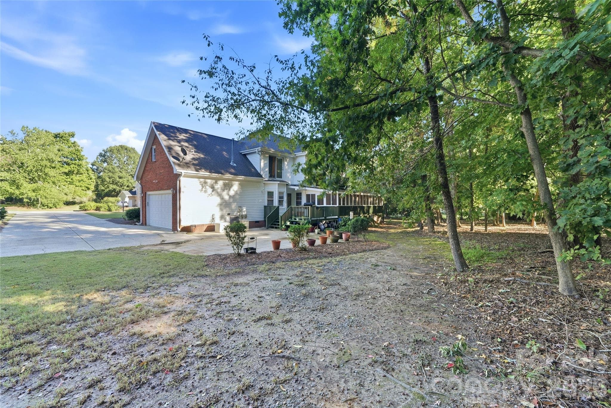 Single Family Residence at 1121 Hillshire Meadow Drive, Matthews, photo 39 of 47
