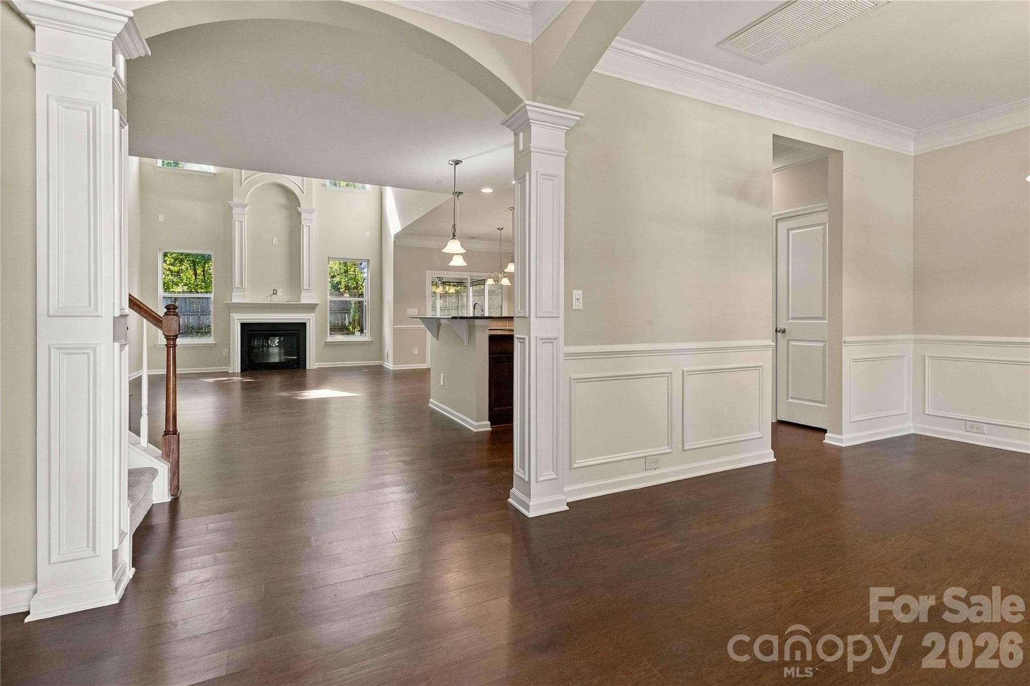 Single Family Residence at 724 Rawlings Place, Rock Hill, photo 2 of 37