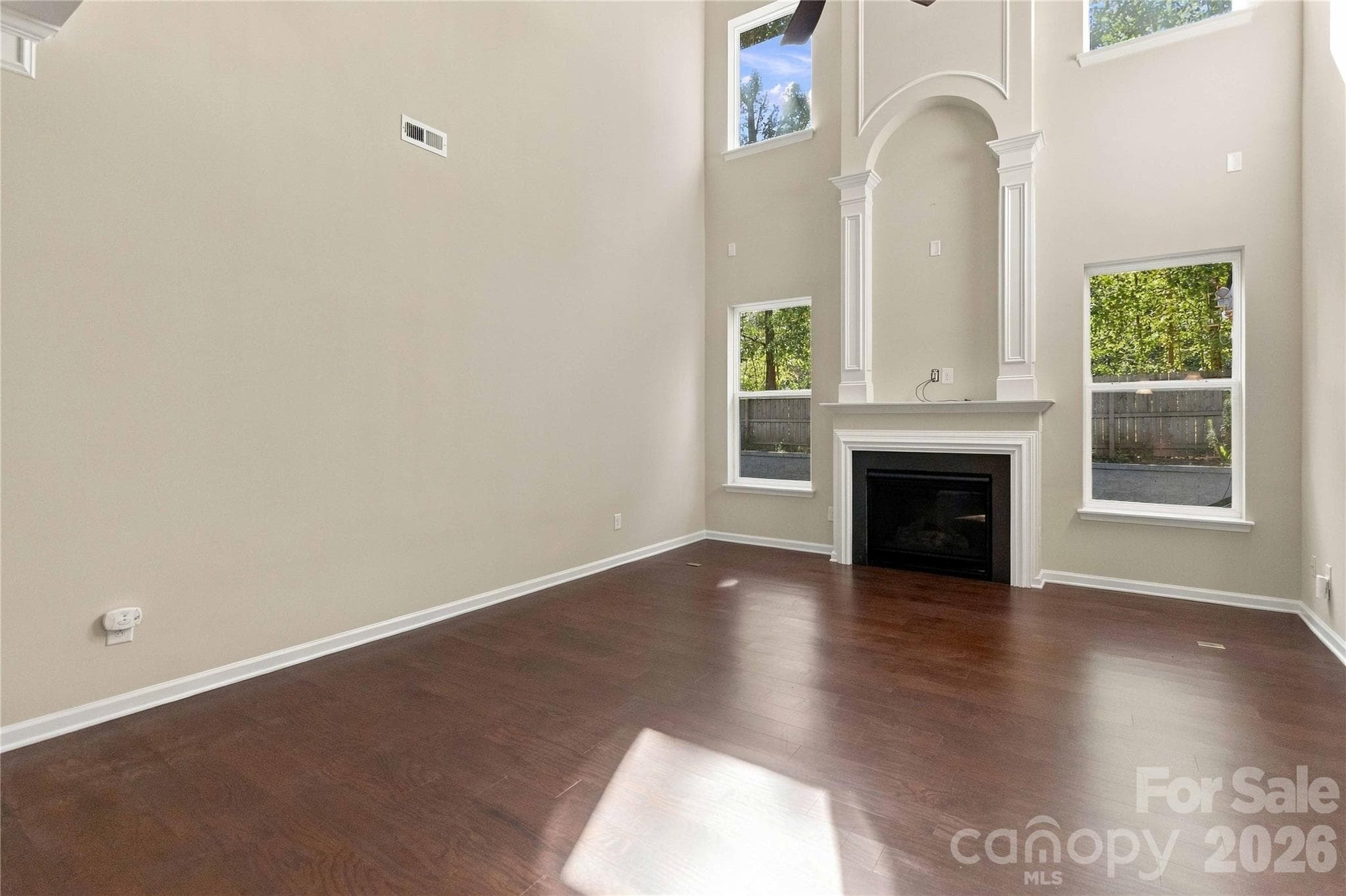 Single Family Residence at 724 Rawlings Place, Rock Hill, photo 12 of 37