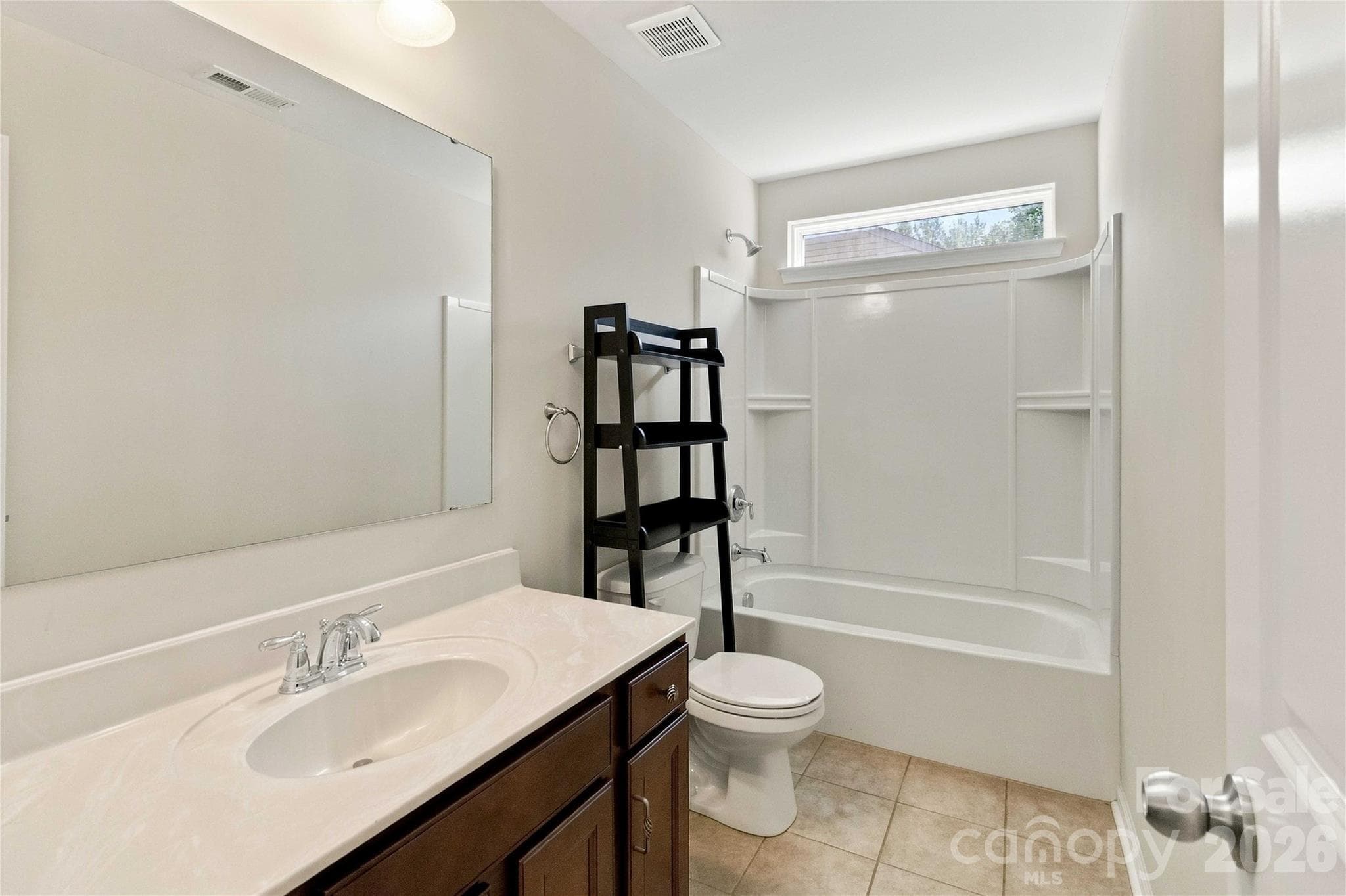 Single Family Residence at 724 Rawlings Place, Rock Hill, photo 27 of 37