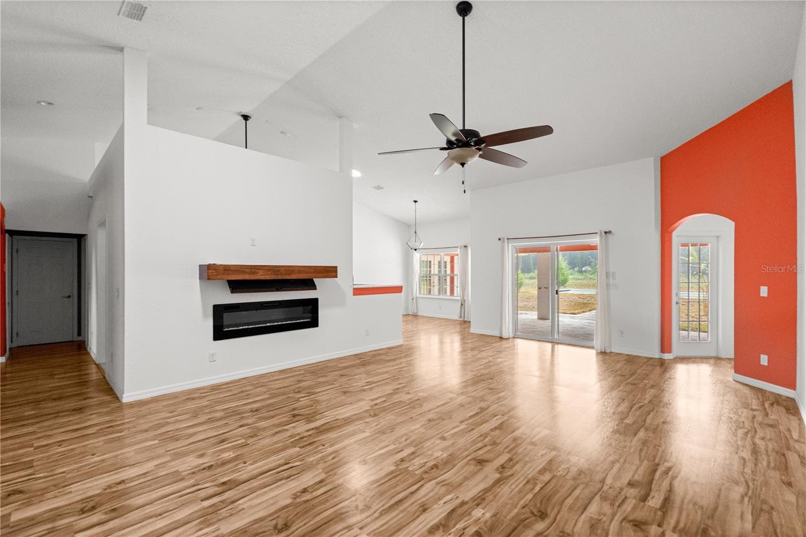 Single Family Residence at 8490 SE 110TH STREET RD, BELLEVIEW, photo 11 of 72