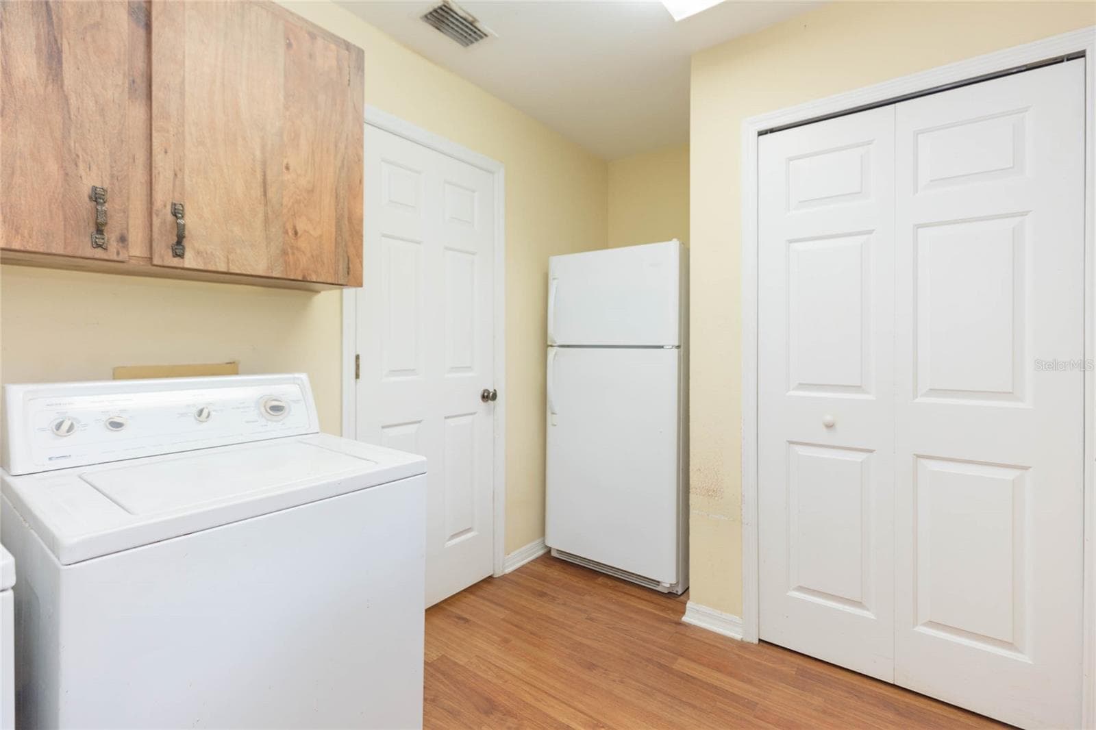 Single Family Residence at 2219 SHADEHILL CT, TAMPA, photo 25 of 49