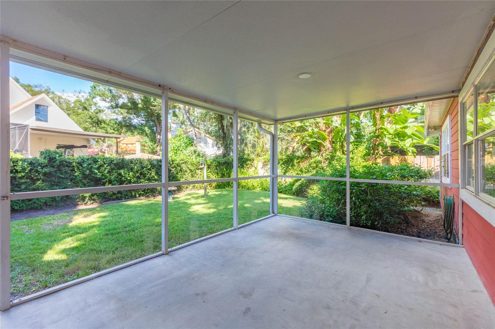 Single Family Residence at 2219 SHADEHILL CT, TAMPA, photo 41 of 49