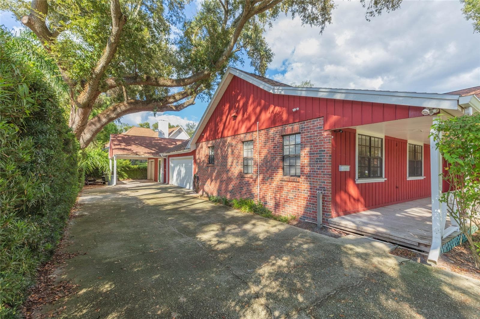 Single Family Residence at 2219 SHADEHILL CT, TAMPA, photo 48 of 49