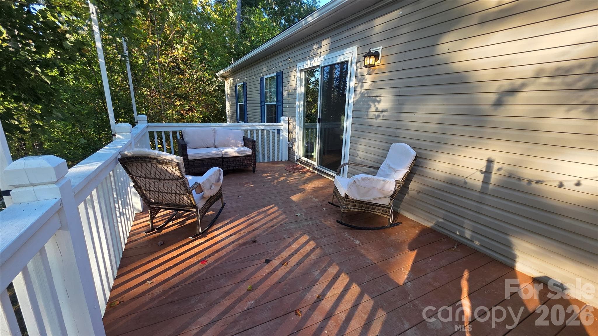 Private Large Back Deck - 52 Enochs Way Way, Fletcher
